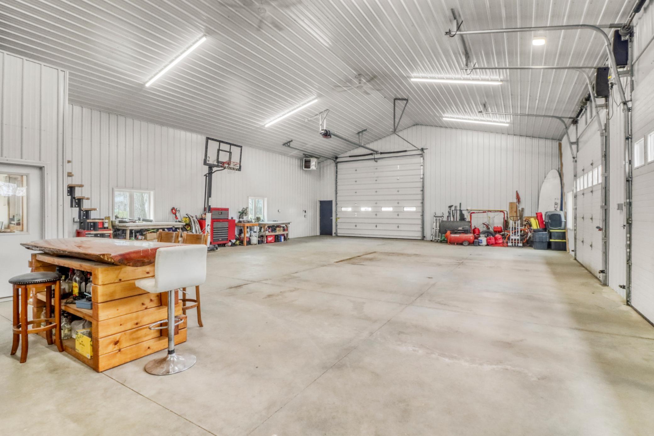 main property photo 44