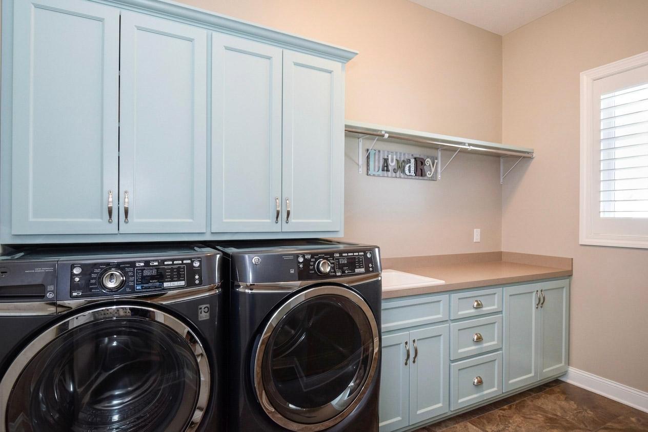 main property photo 9