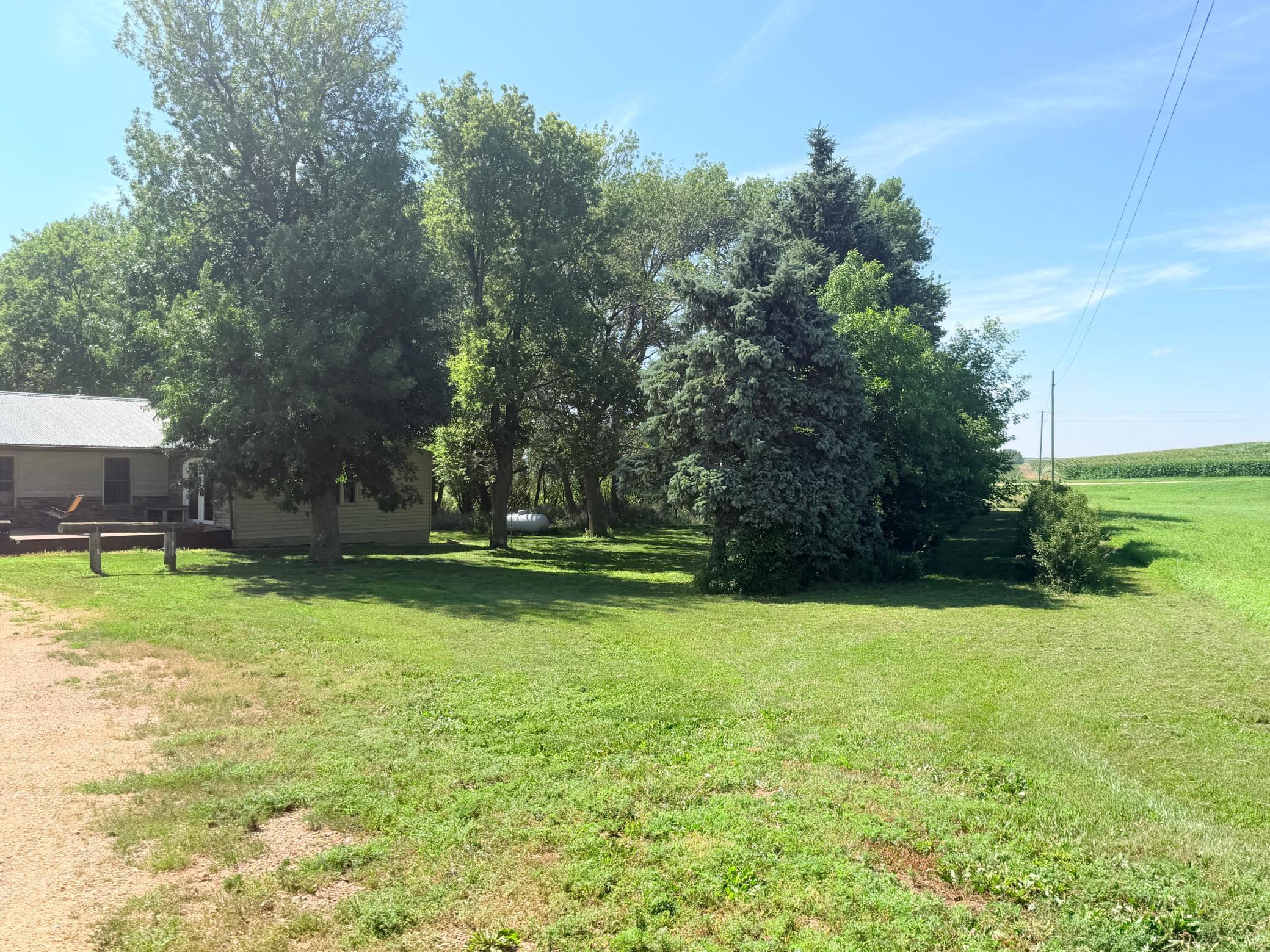 main property photo 38