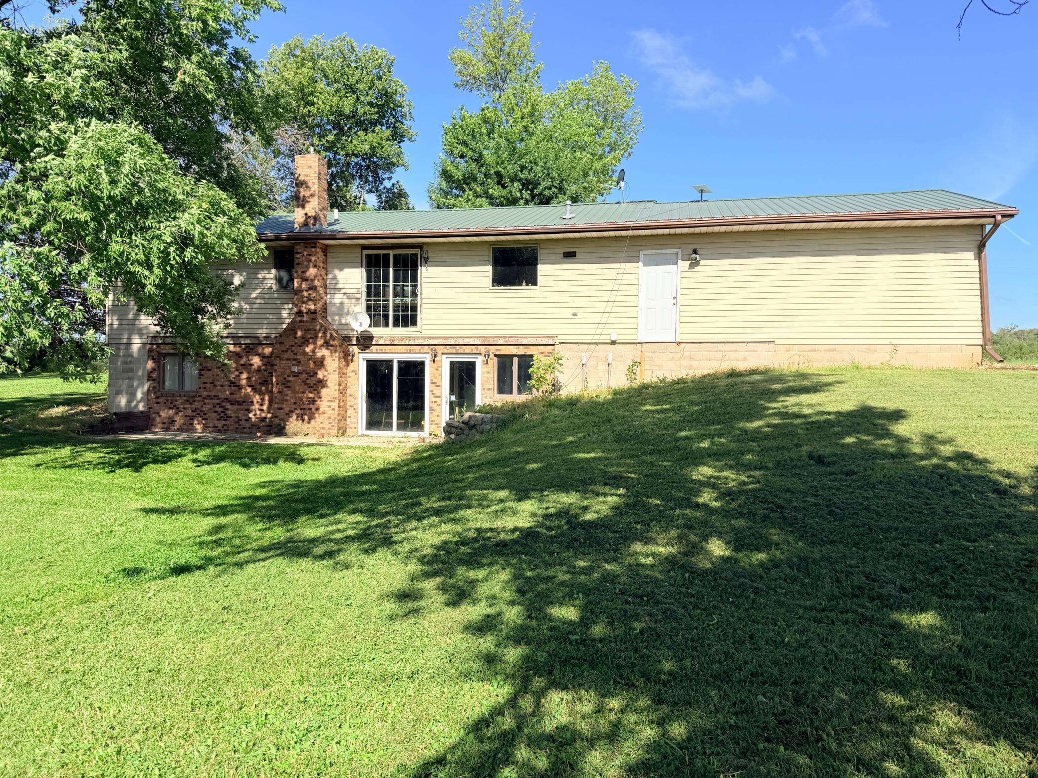 main property photo 44
