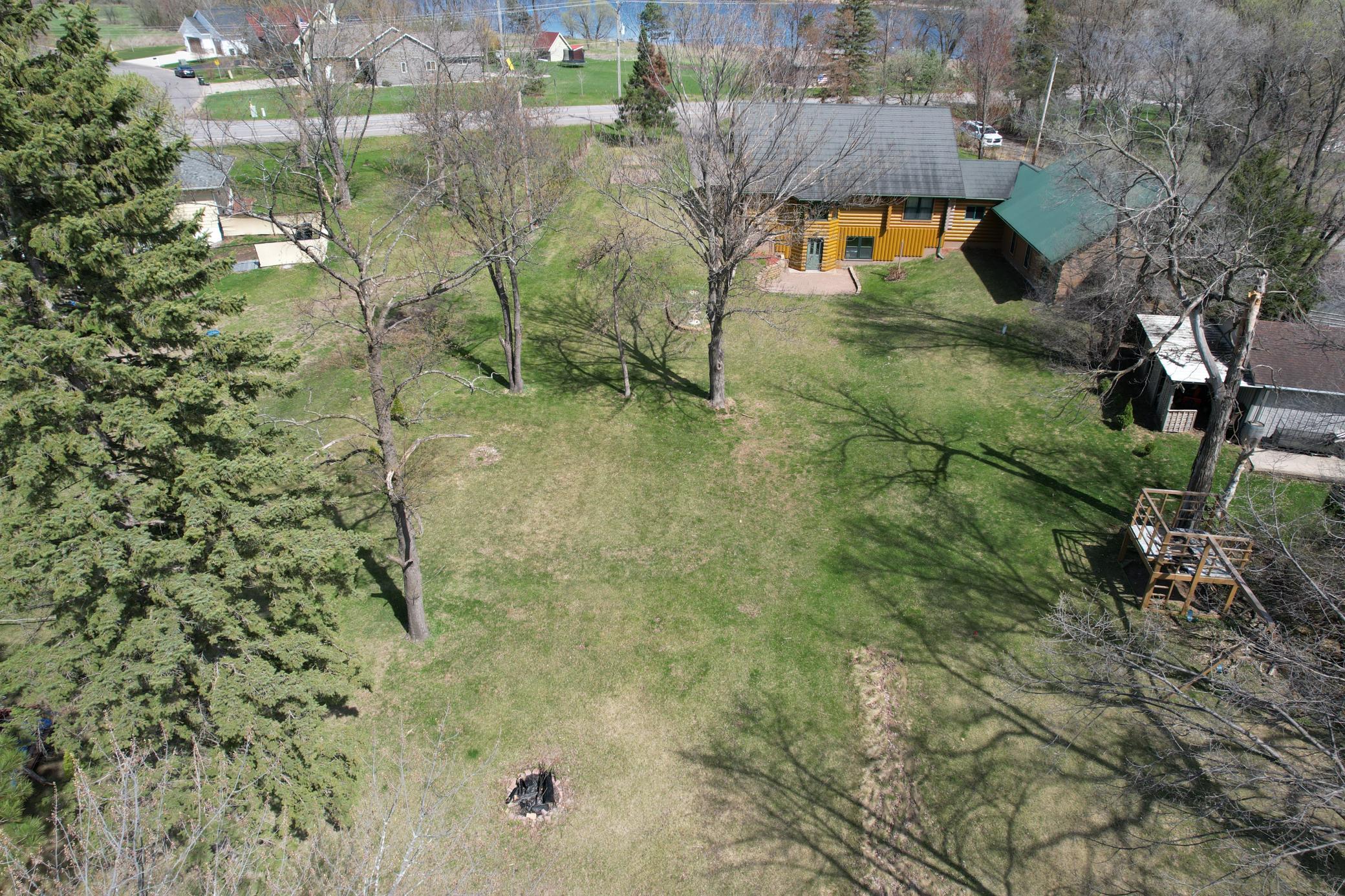 main property photo 3