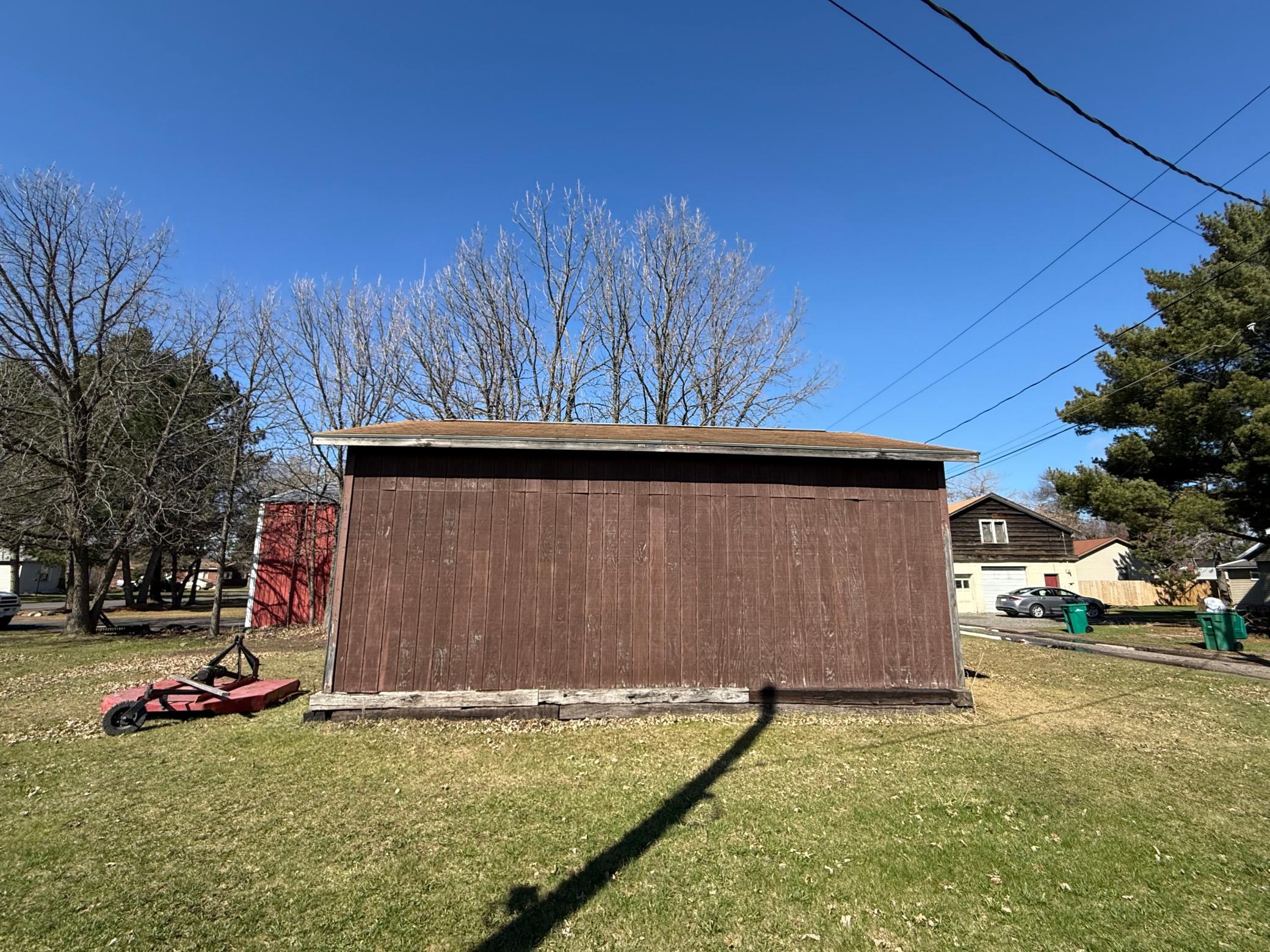 main property photo 7