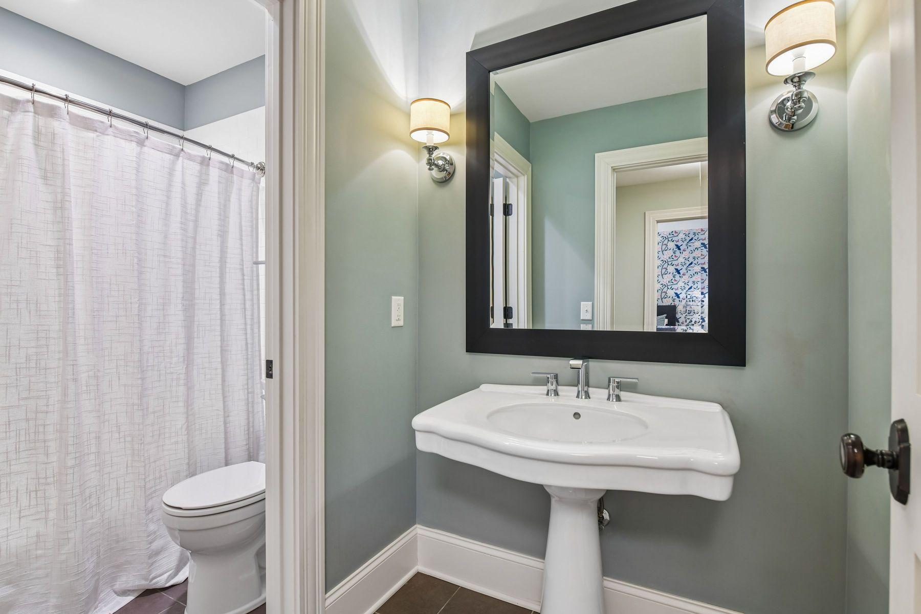 main property photo 60