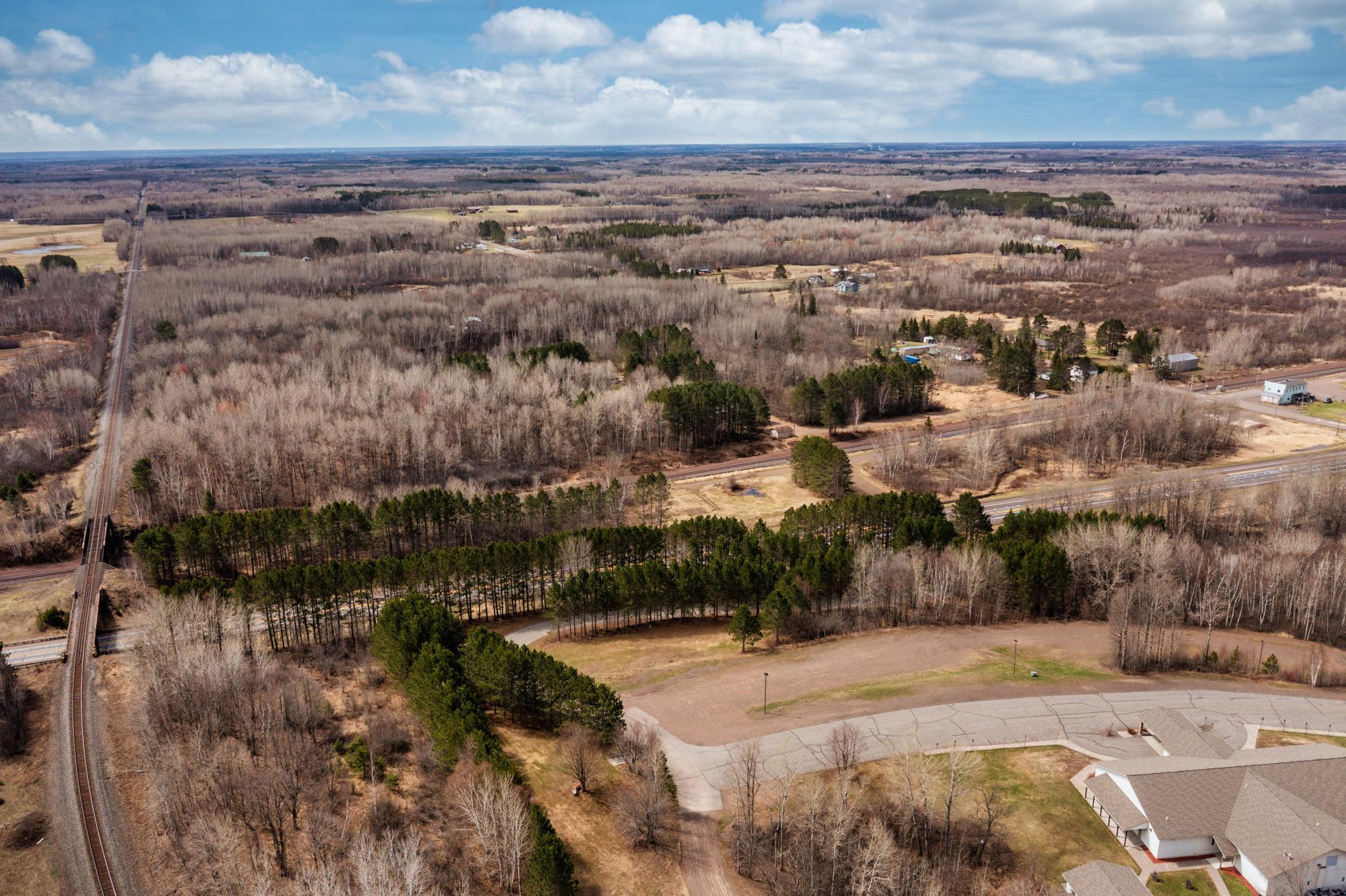 main property photo 13