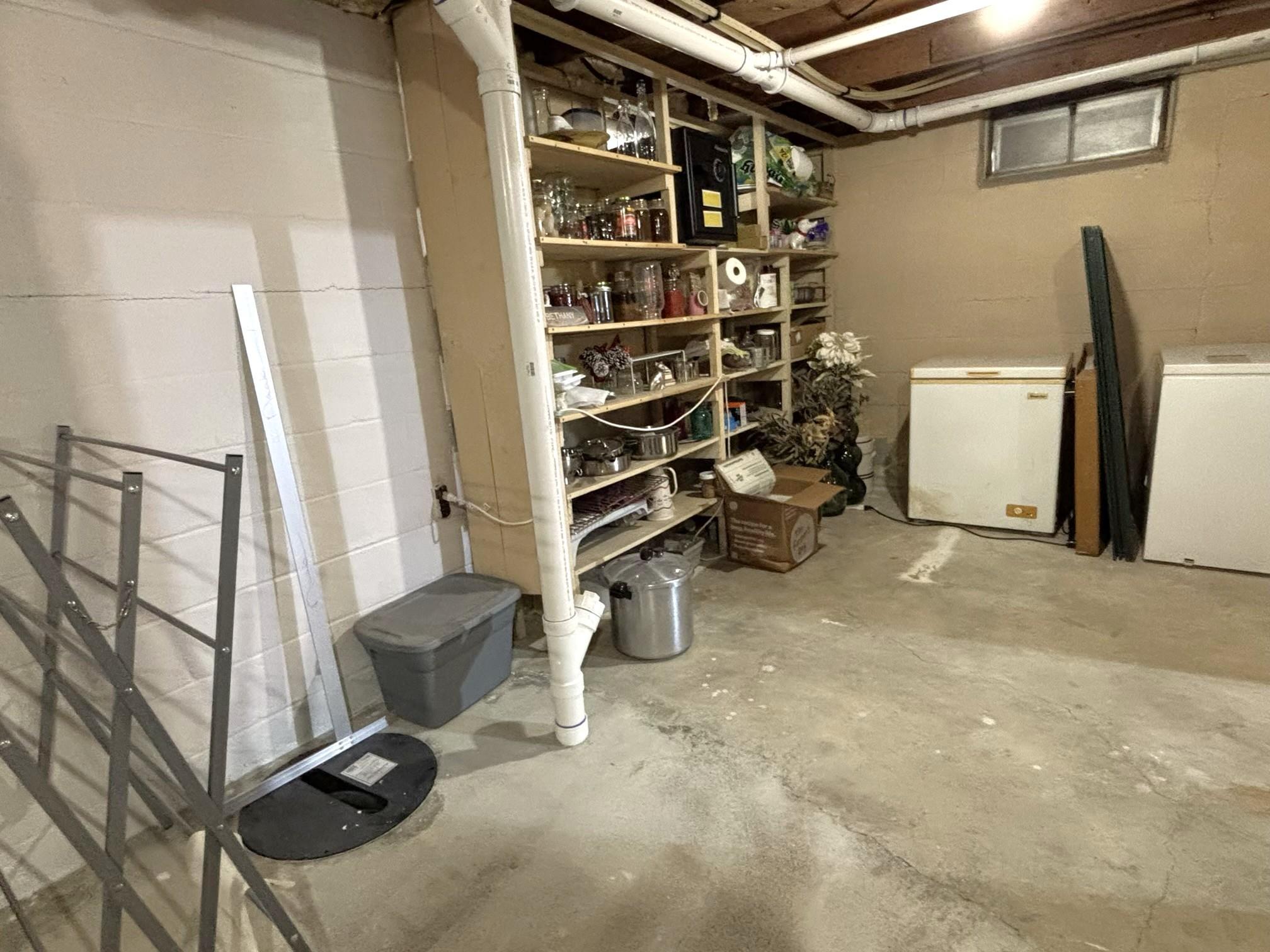 main property photo 43