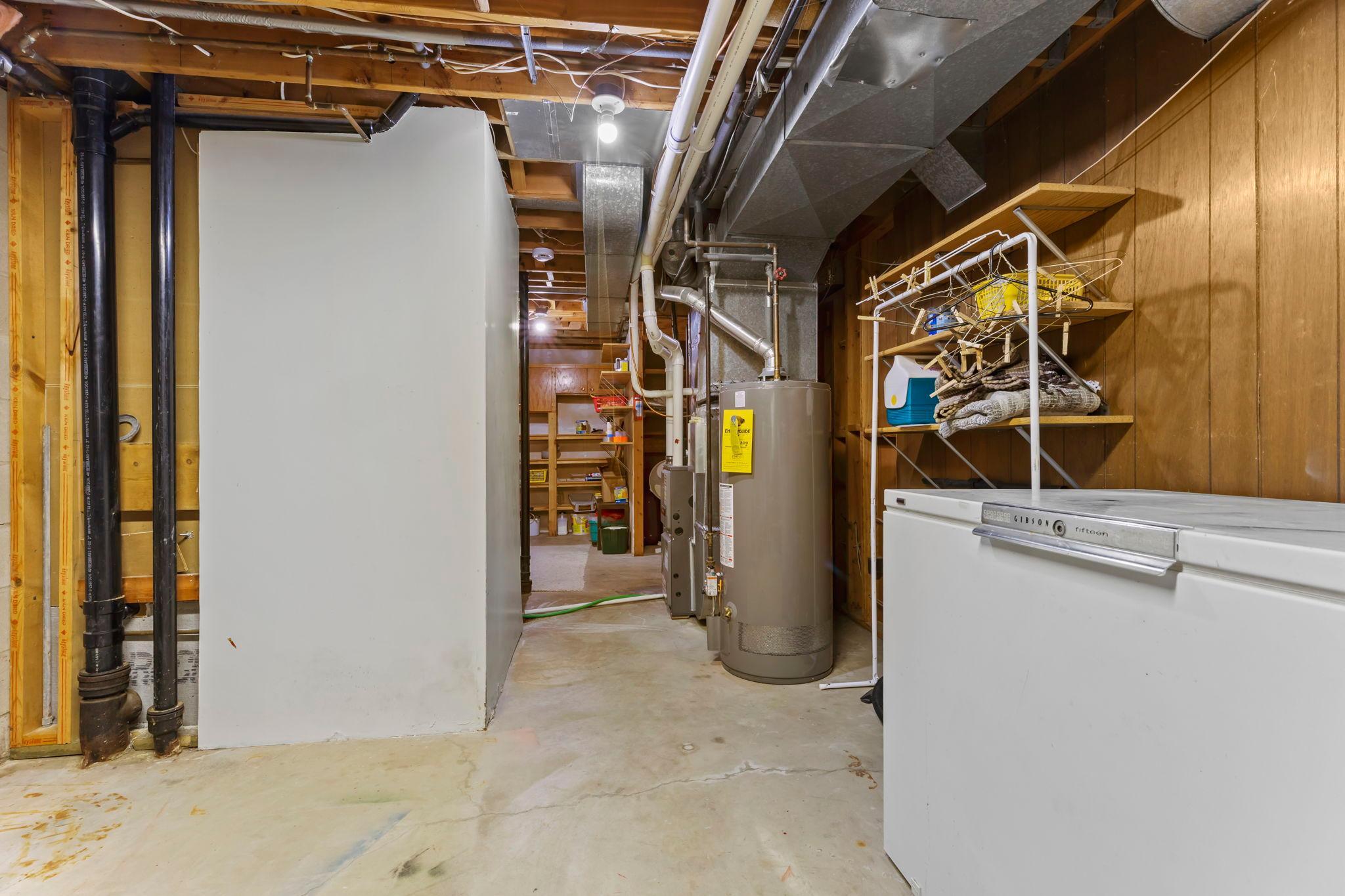 main property photo 31