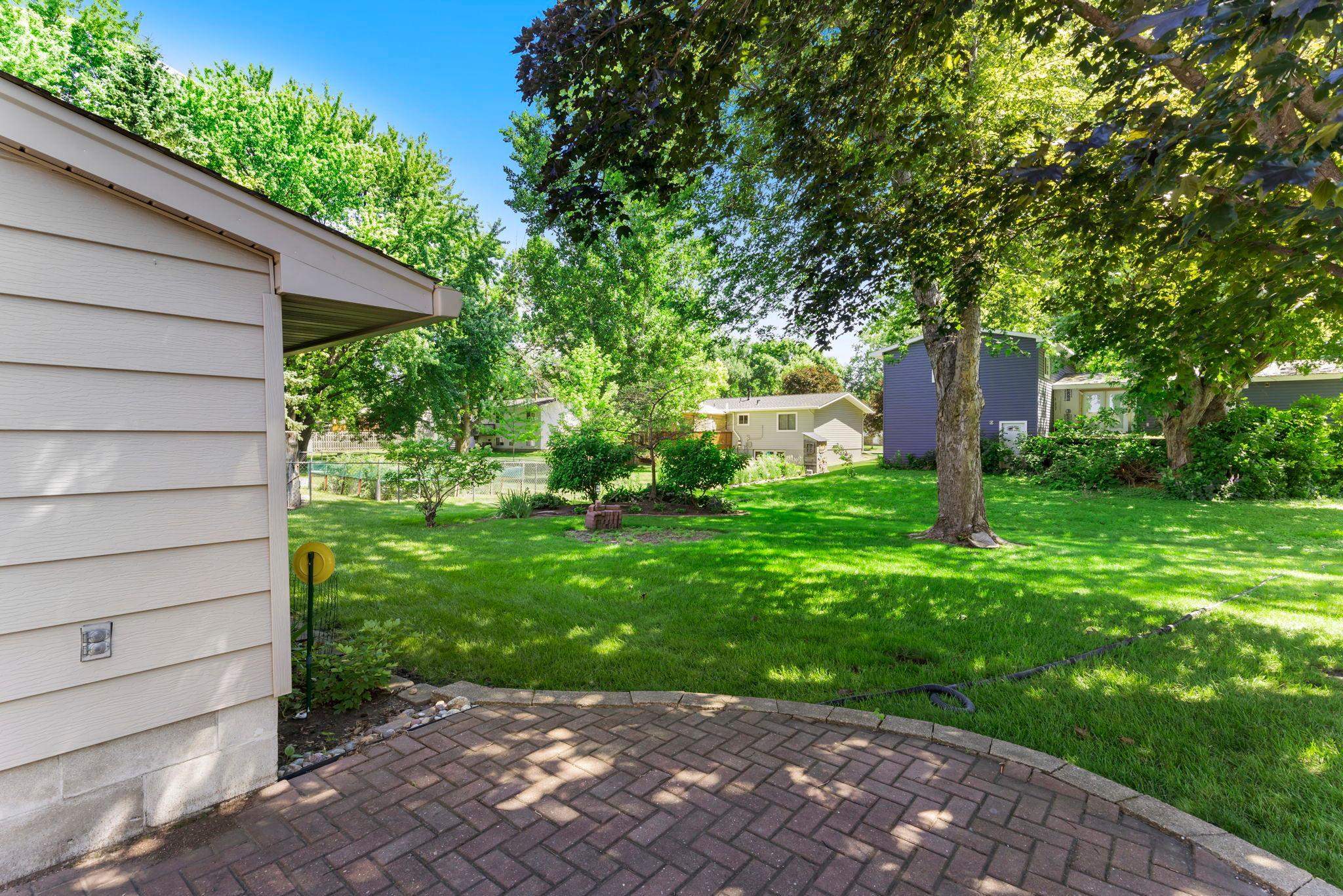 main property photo 35