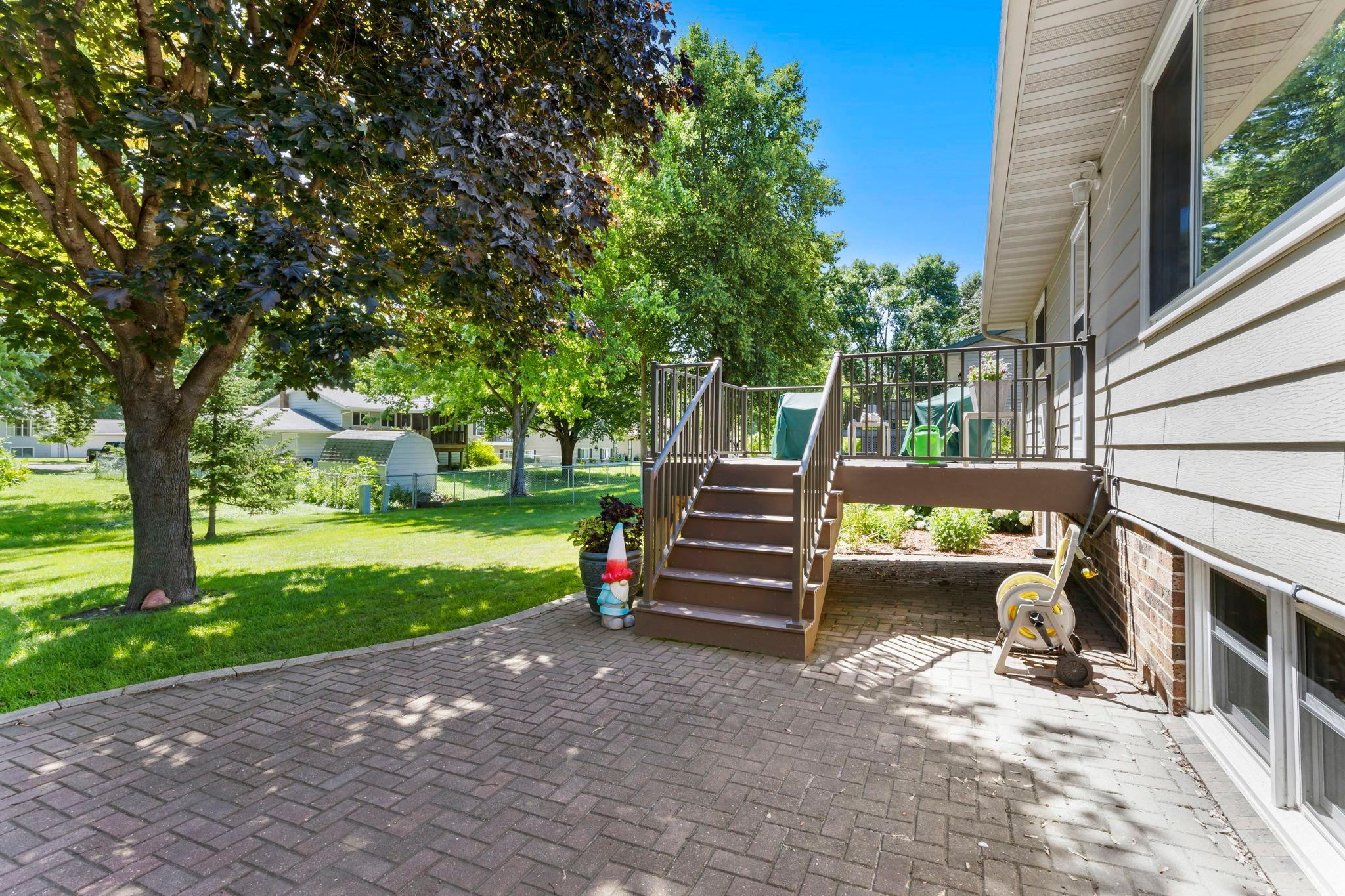 main property photo 36