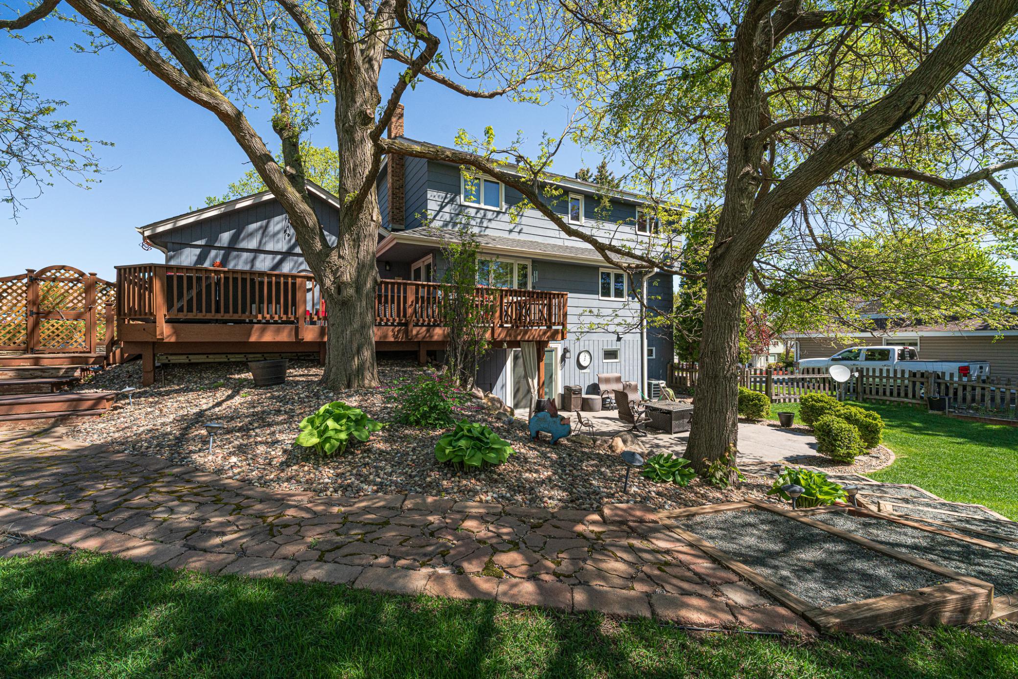 main property photo 39