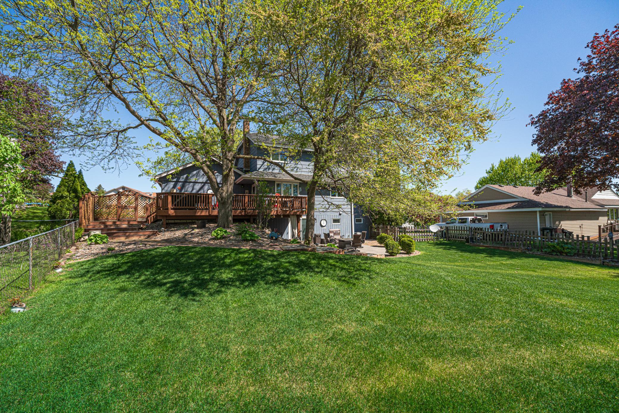 main property photo 41