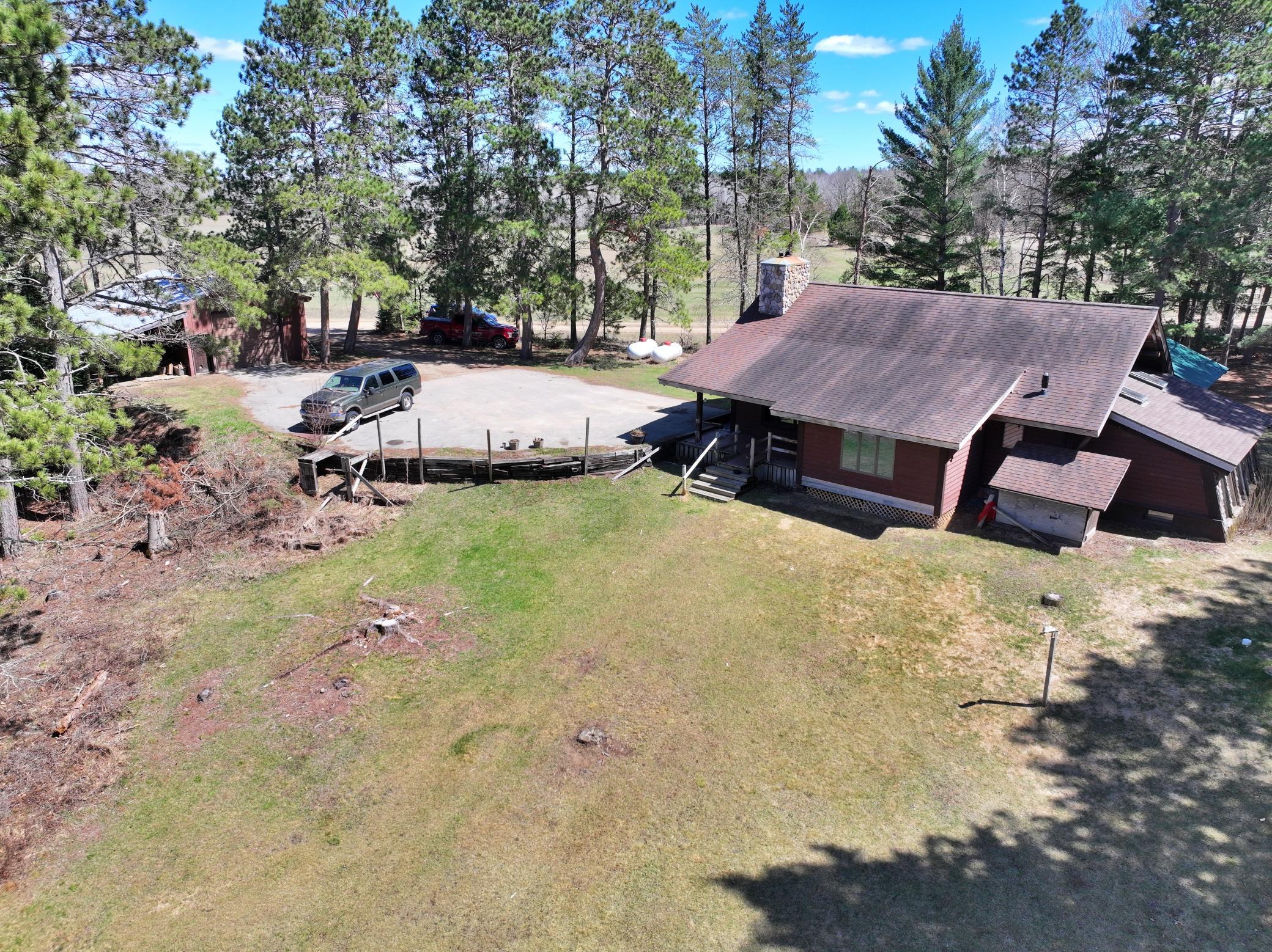 main property photo 9