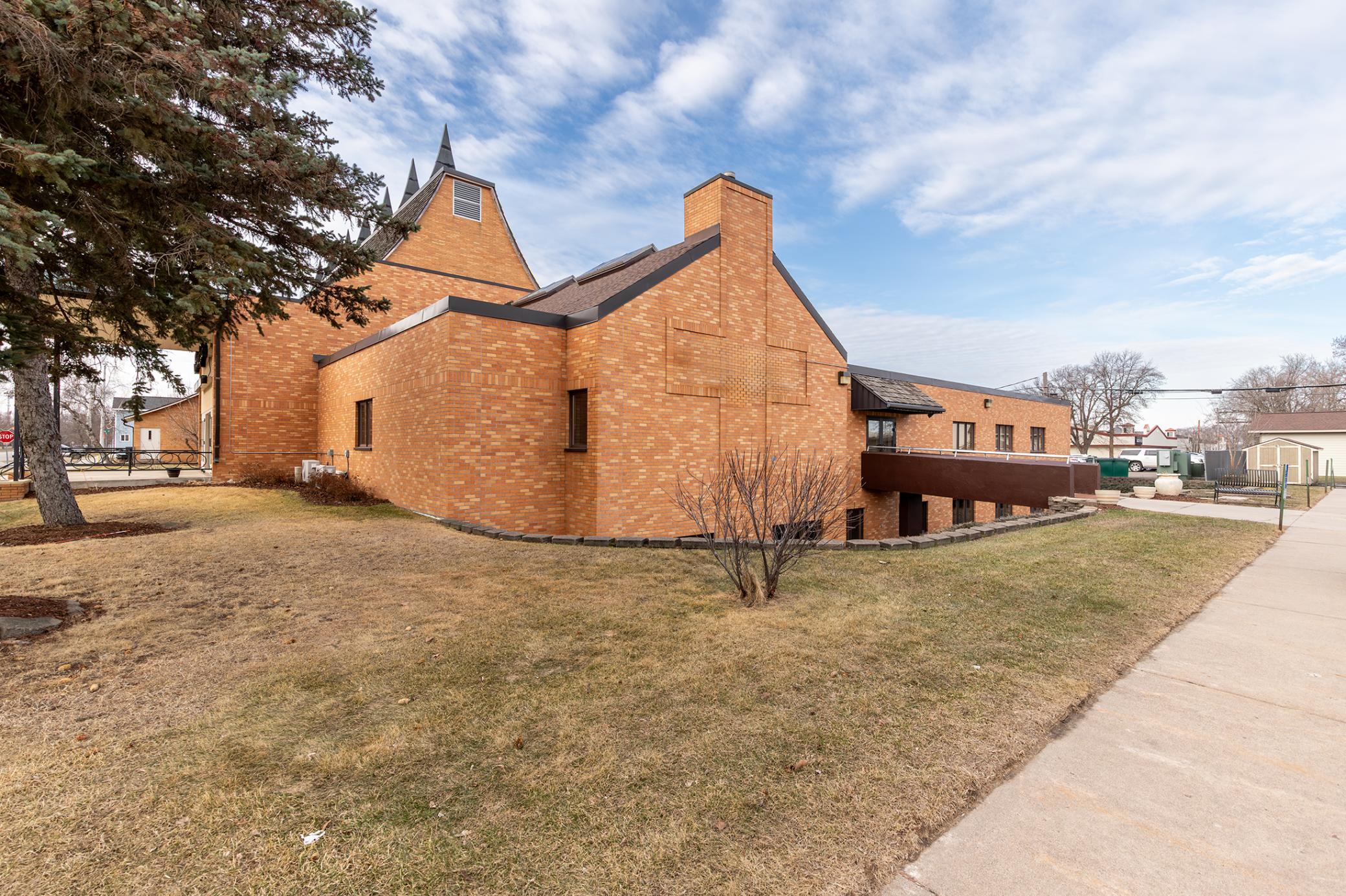 main property photo 1