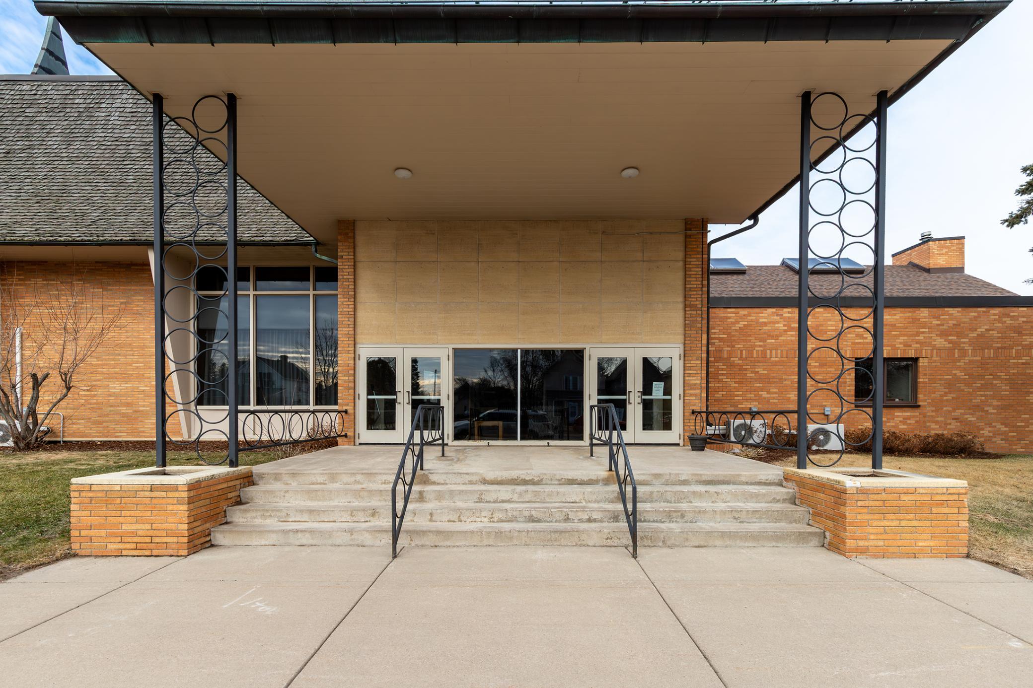 main property photo 2
