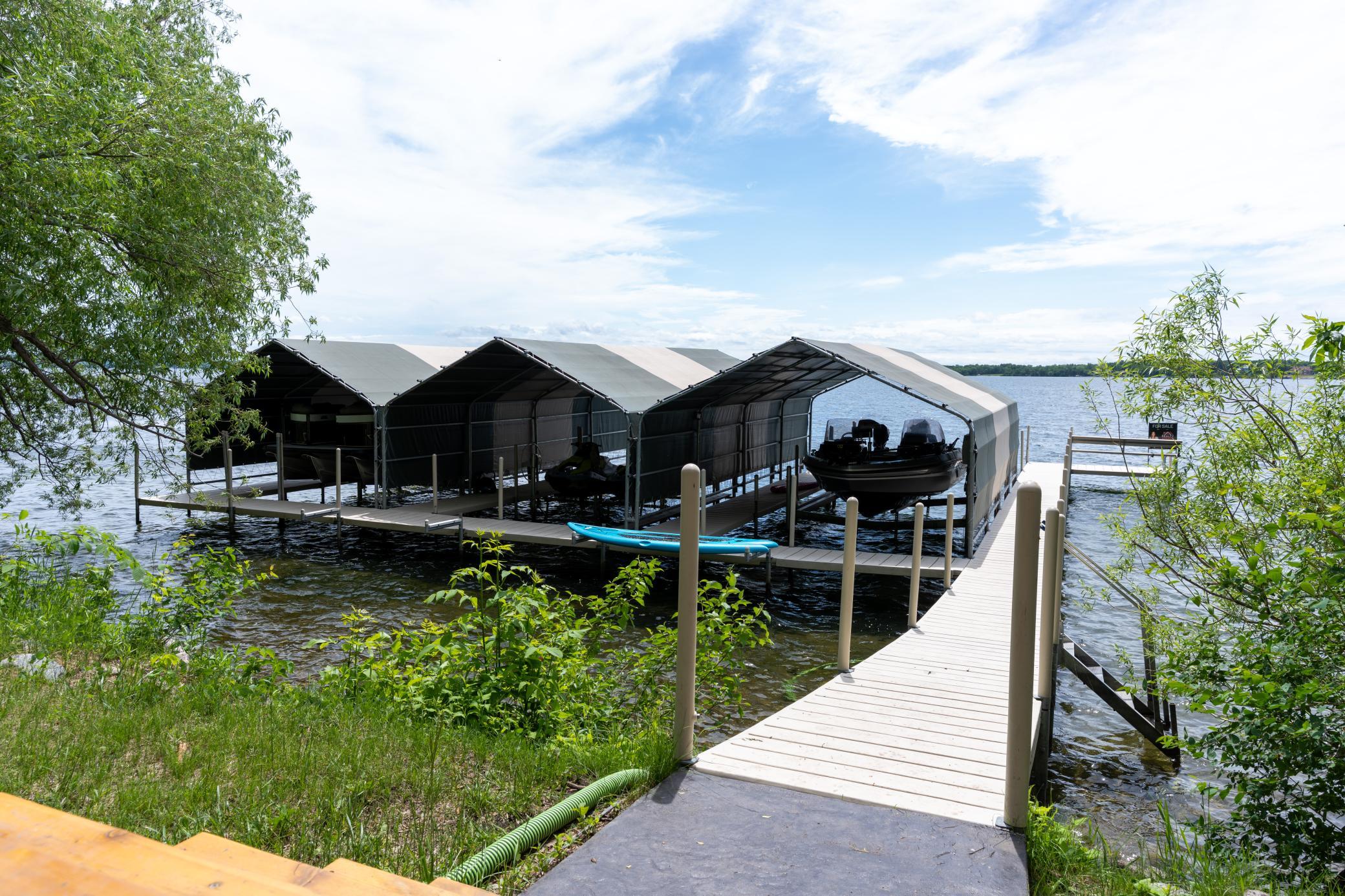 main property photo 89