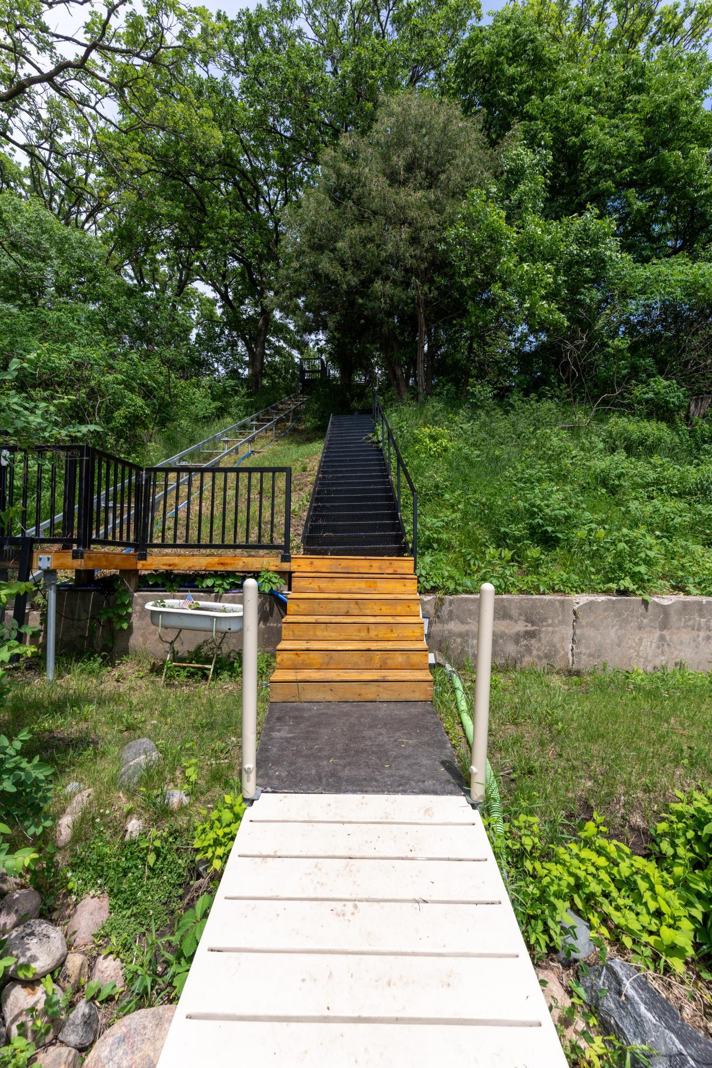 main property photo 90