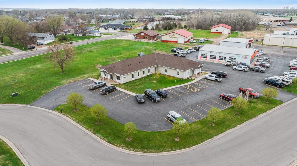 main property photo 4