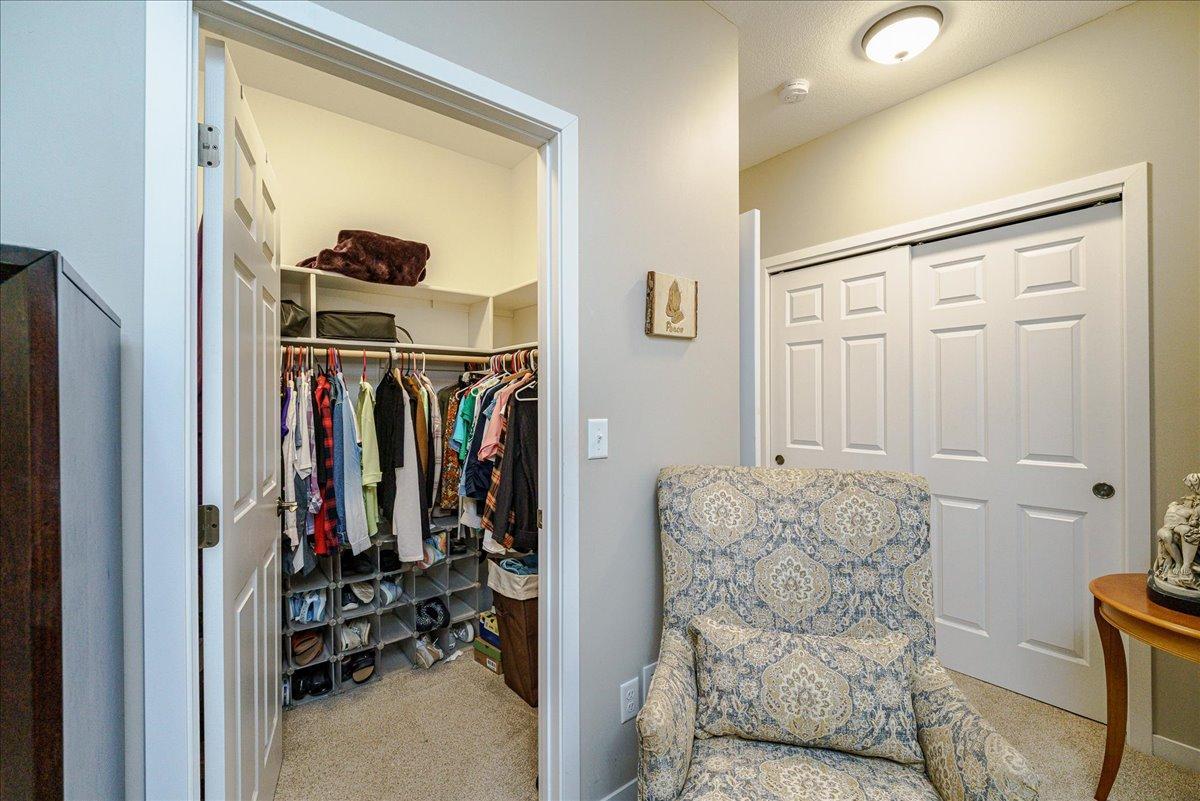 property viewer photo 20