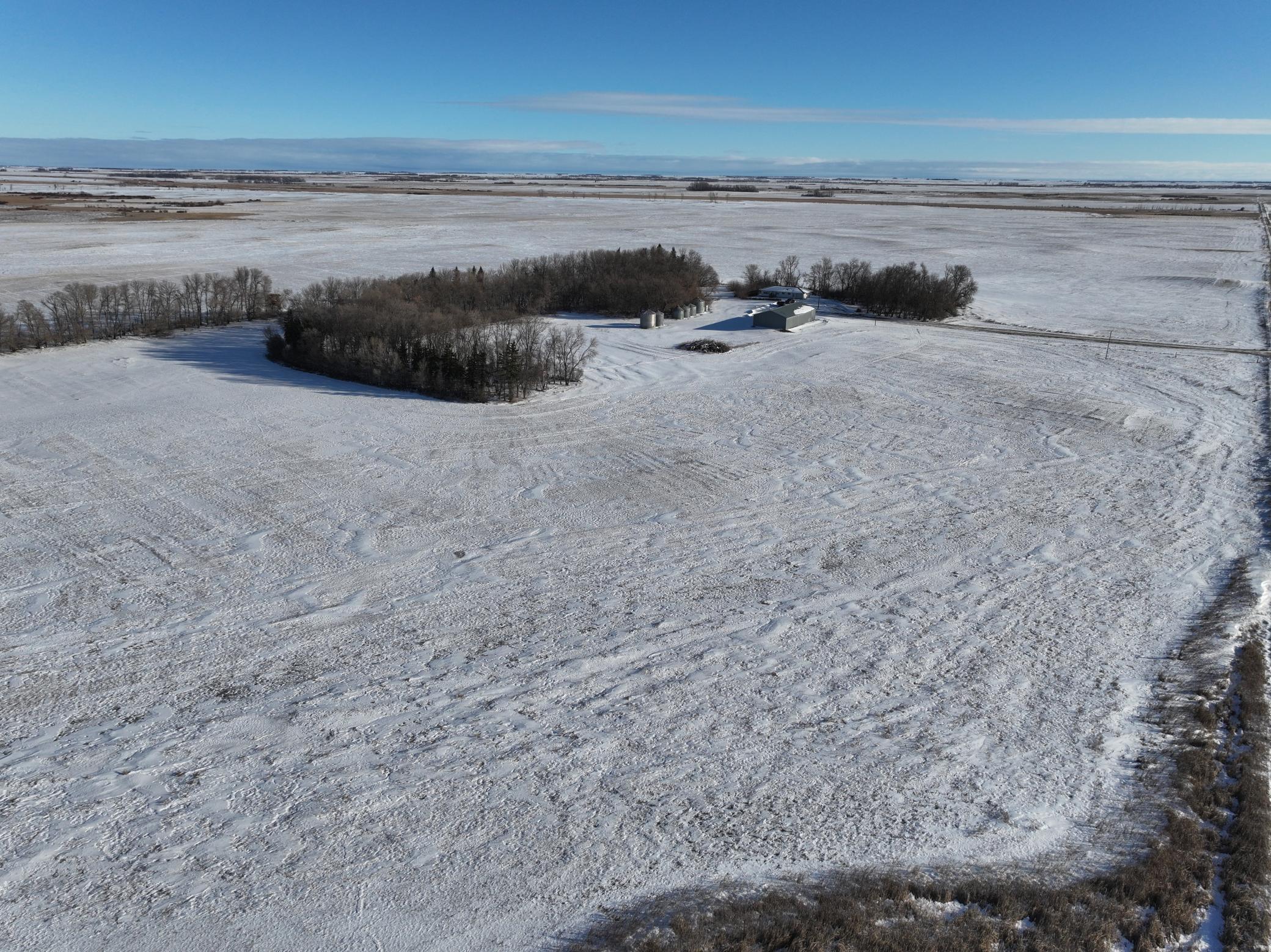 main property photo 10