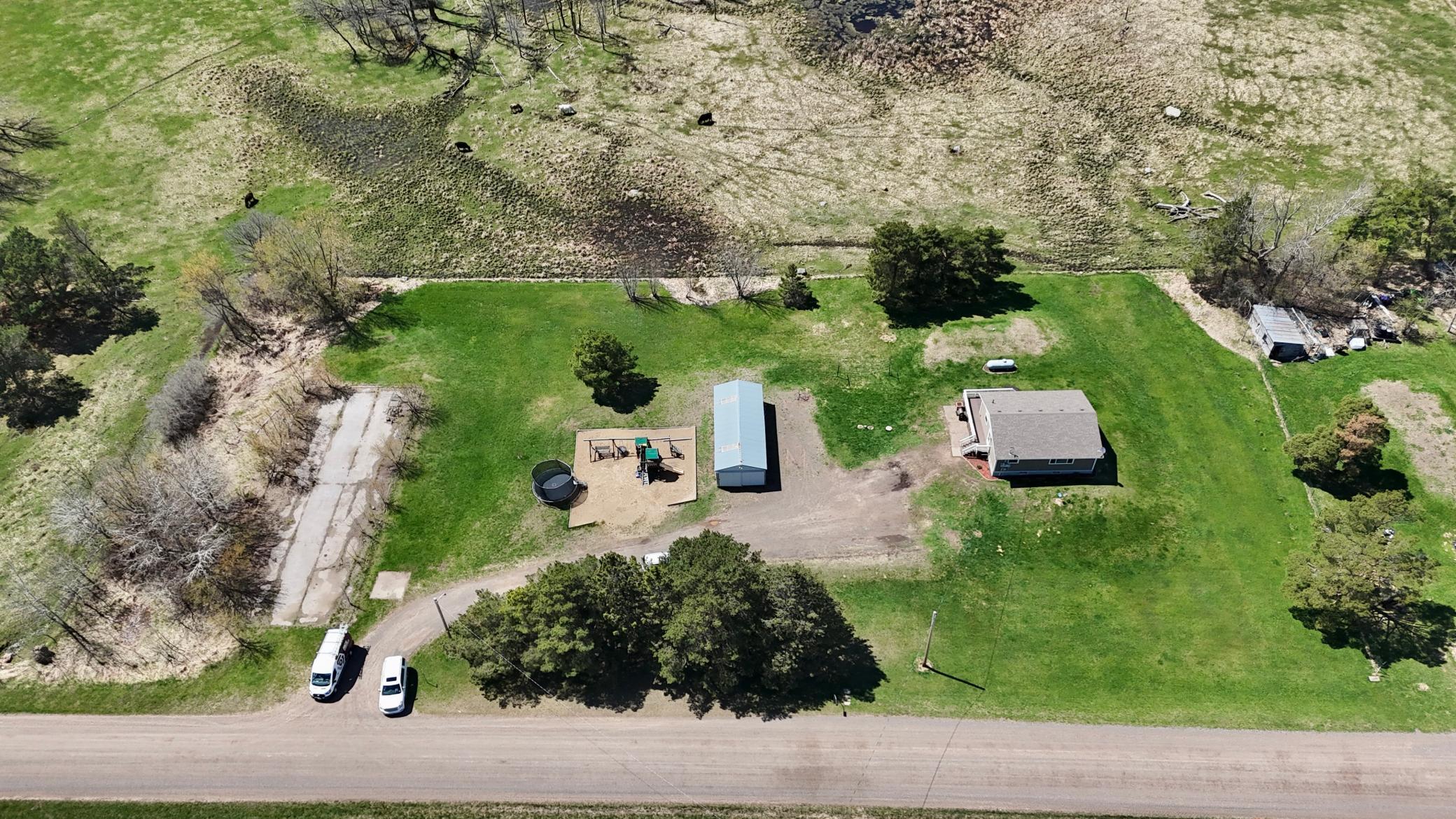 main property photo 22