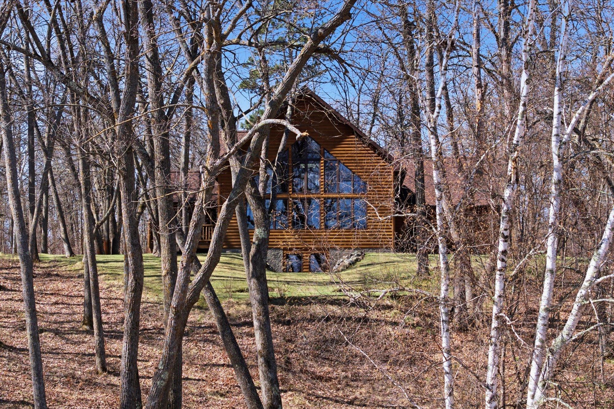main property photo 40