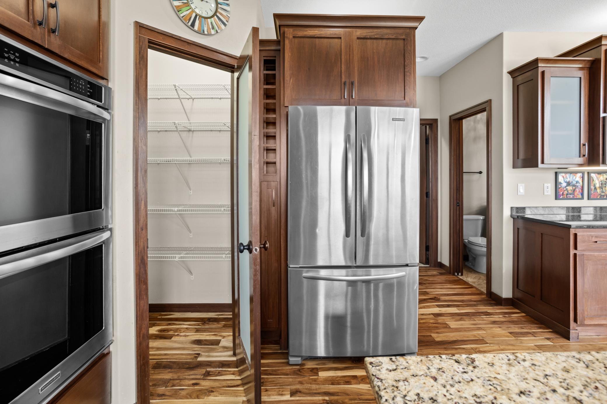 main property photo 20