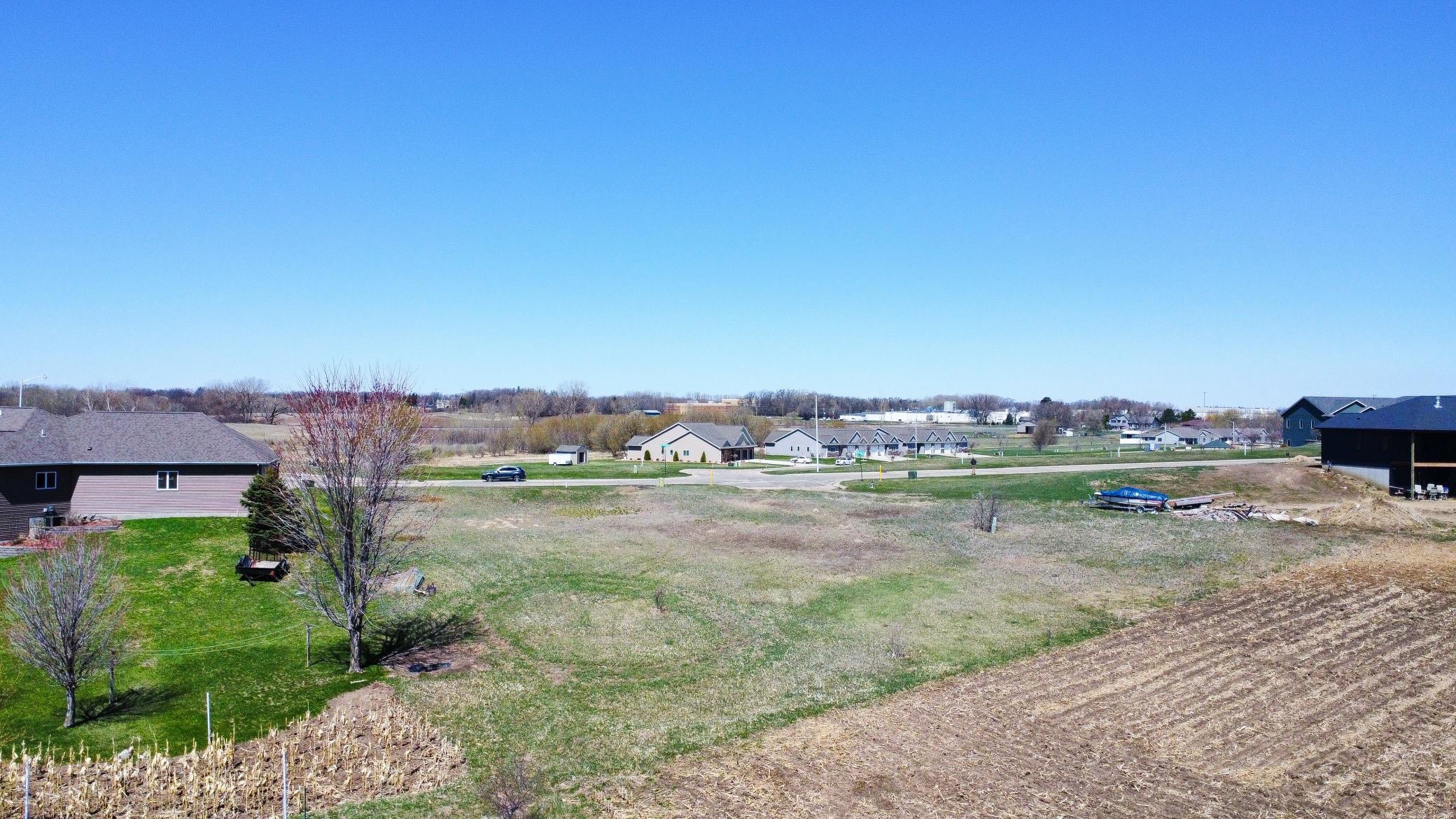 main property photo 8