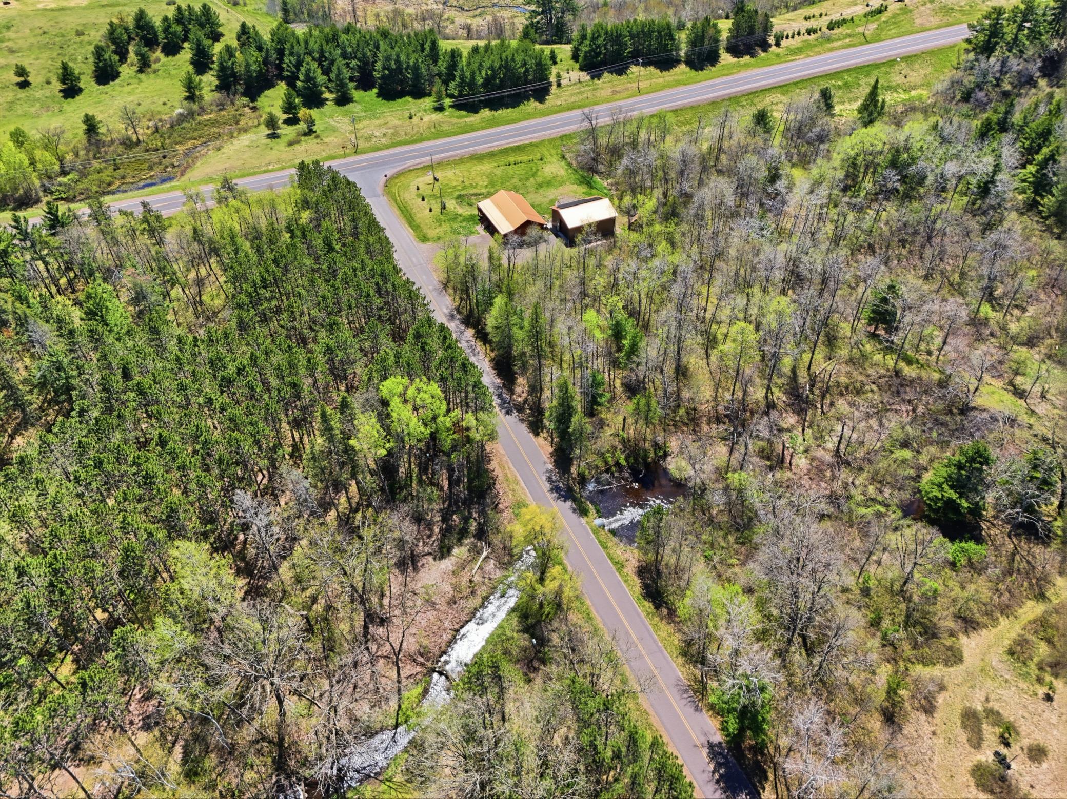 main property photo 28