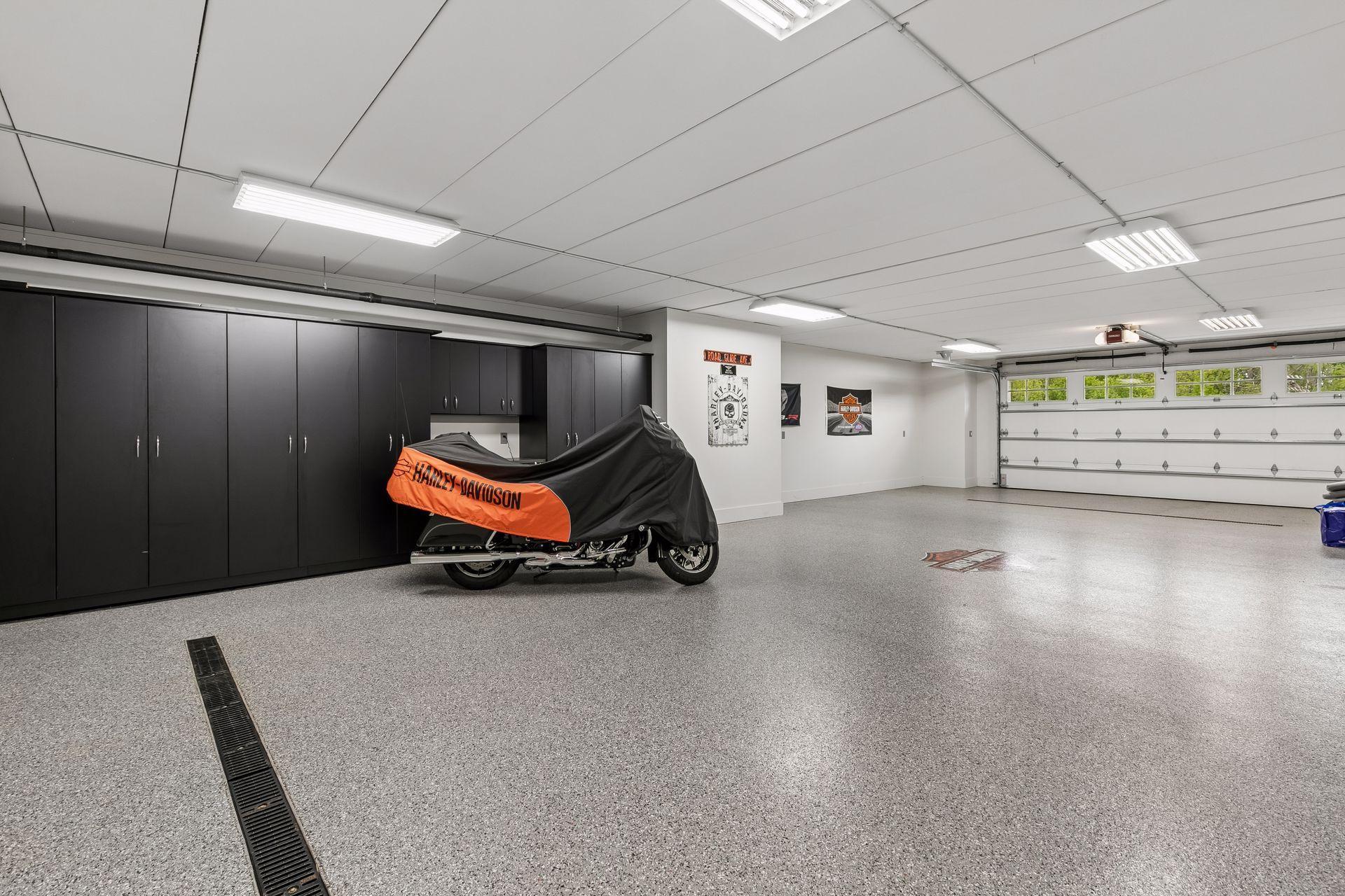 main property photo 70