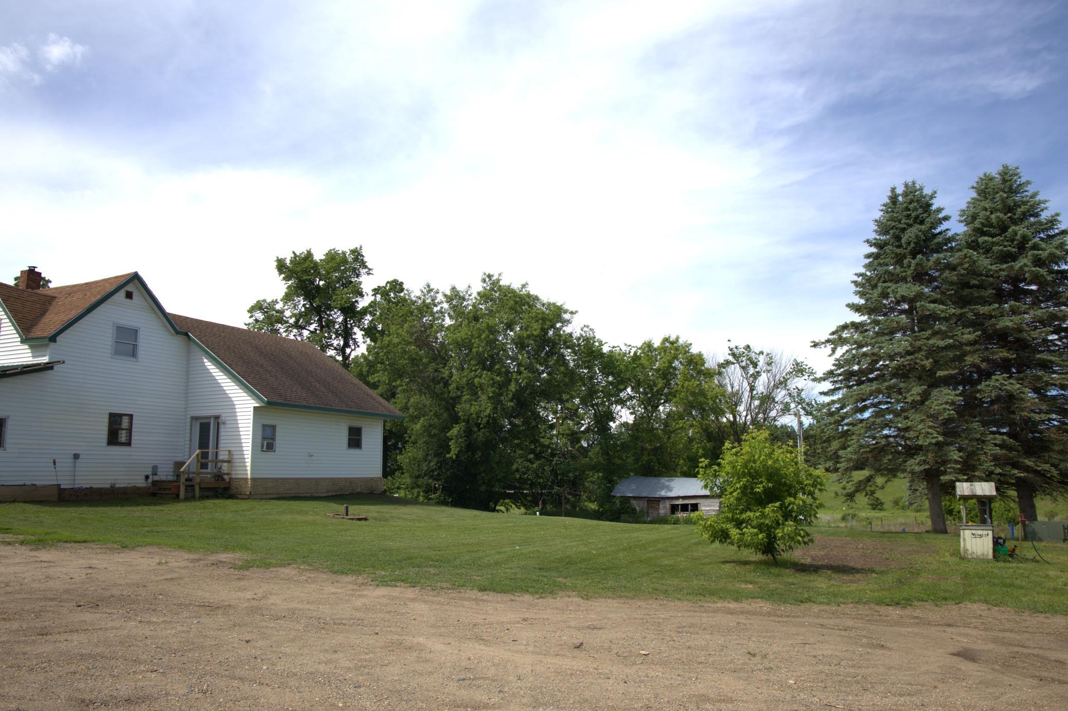 main property photo 10