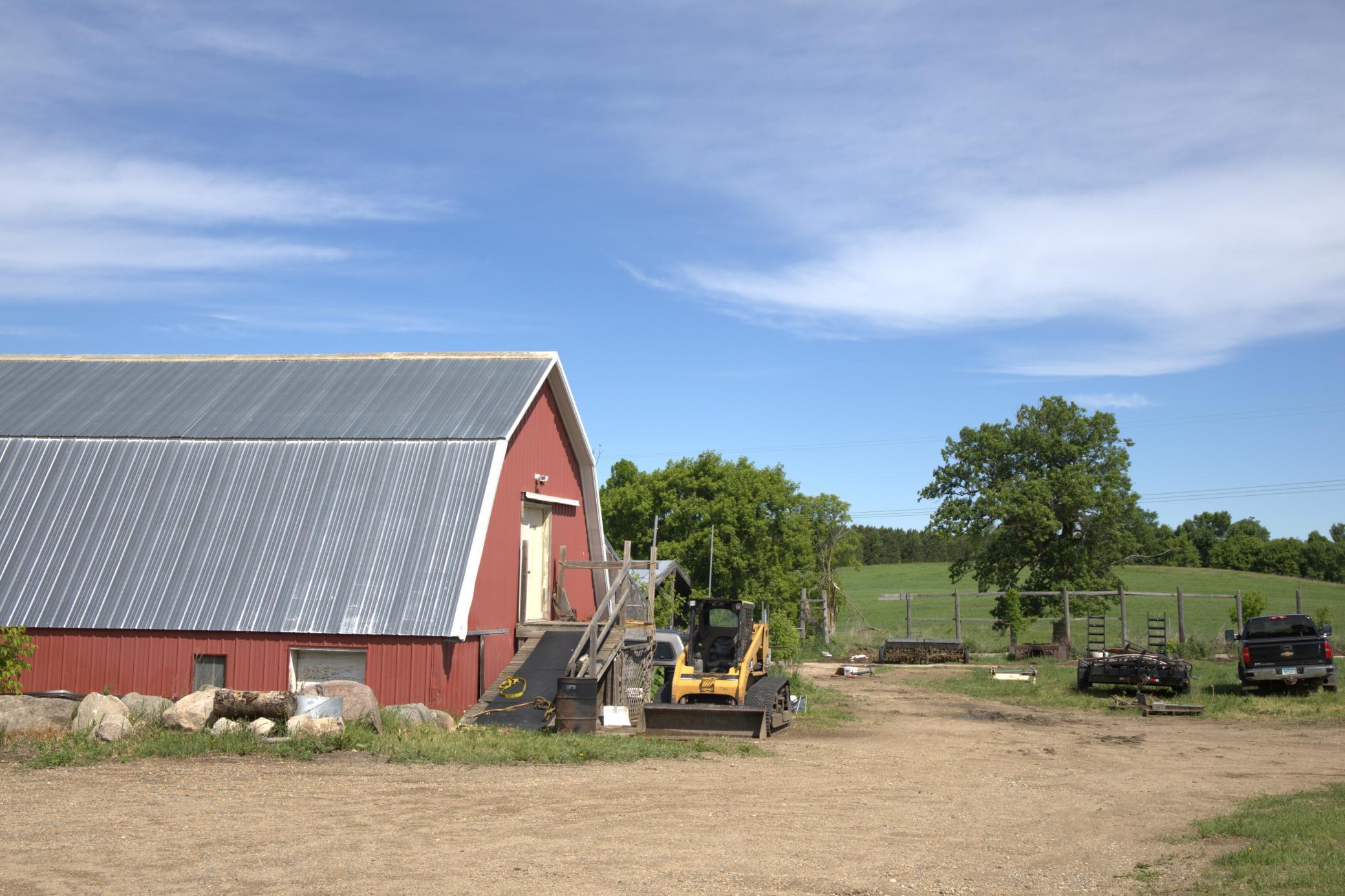 main property photo 19