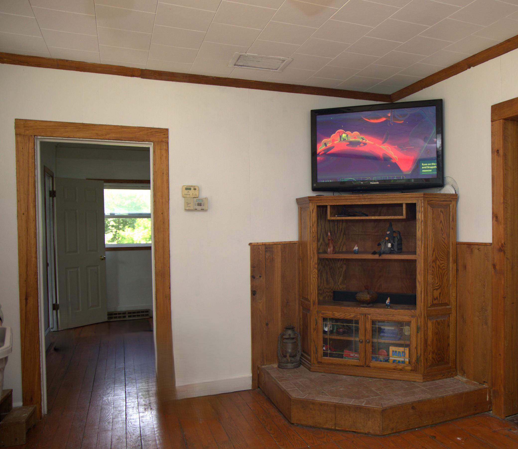 main property photo 31