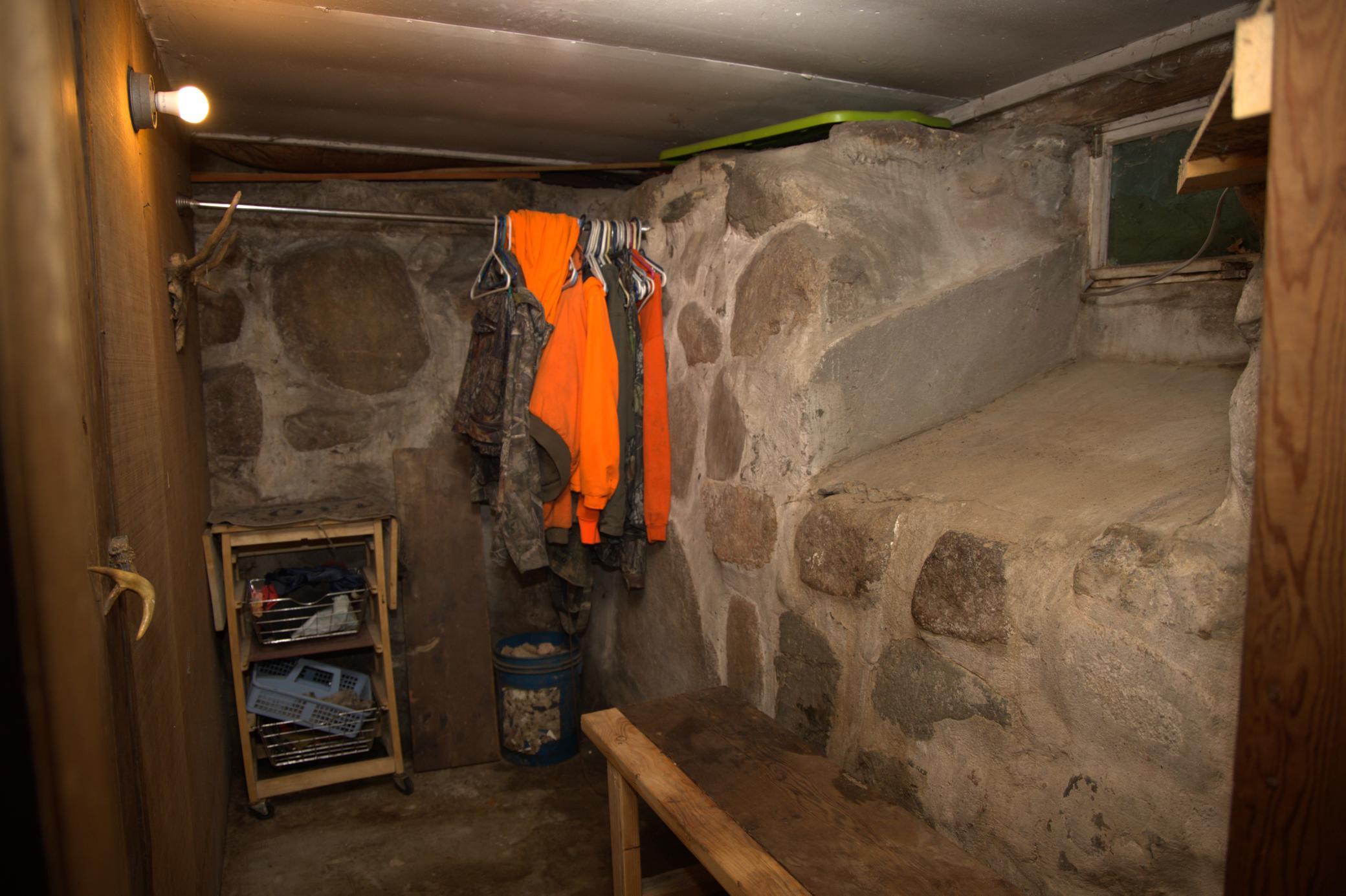 main property photo 51