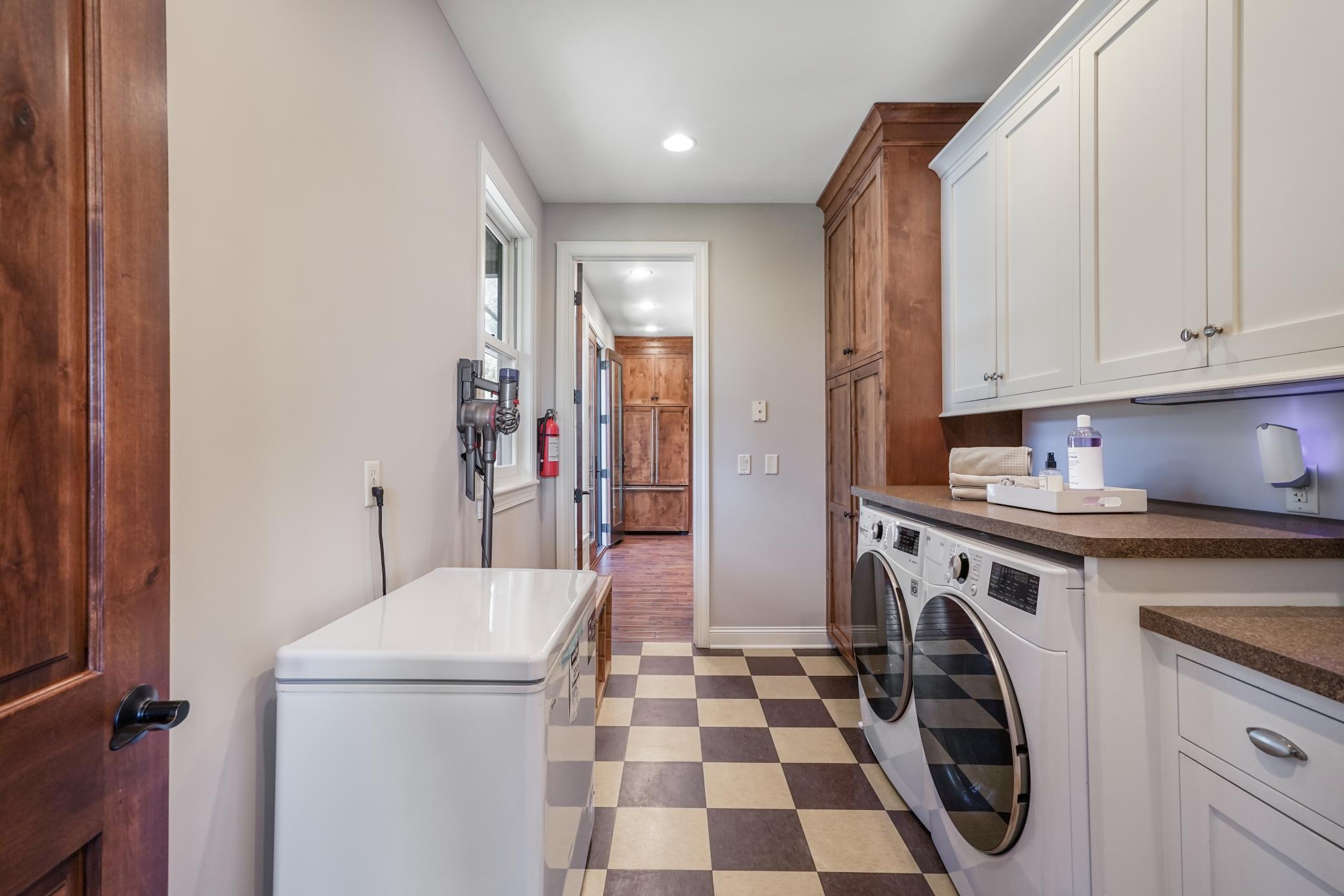 main property photo 51