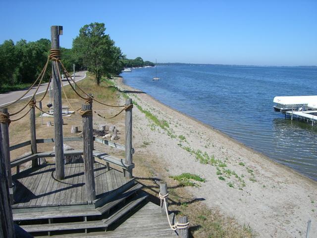 main property photo 17