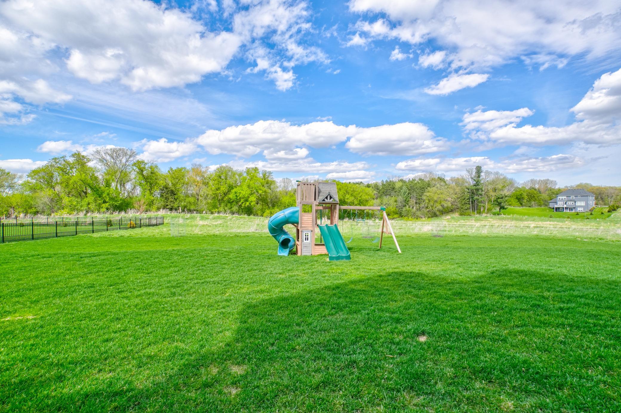 main property photo 81