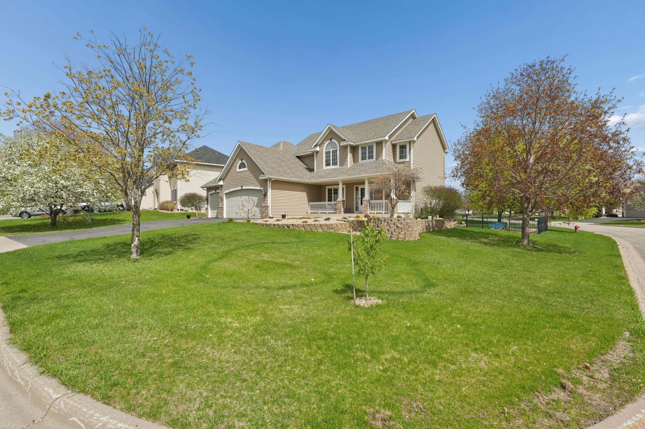 main property photo 3