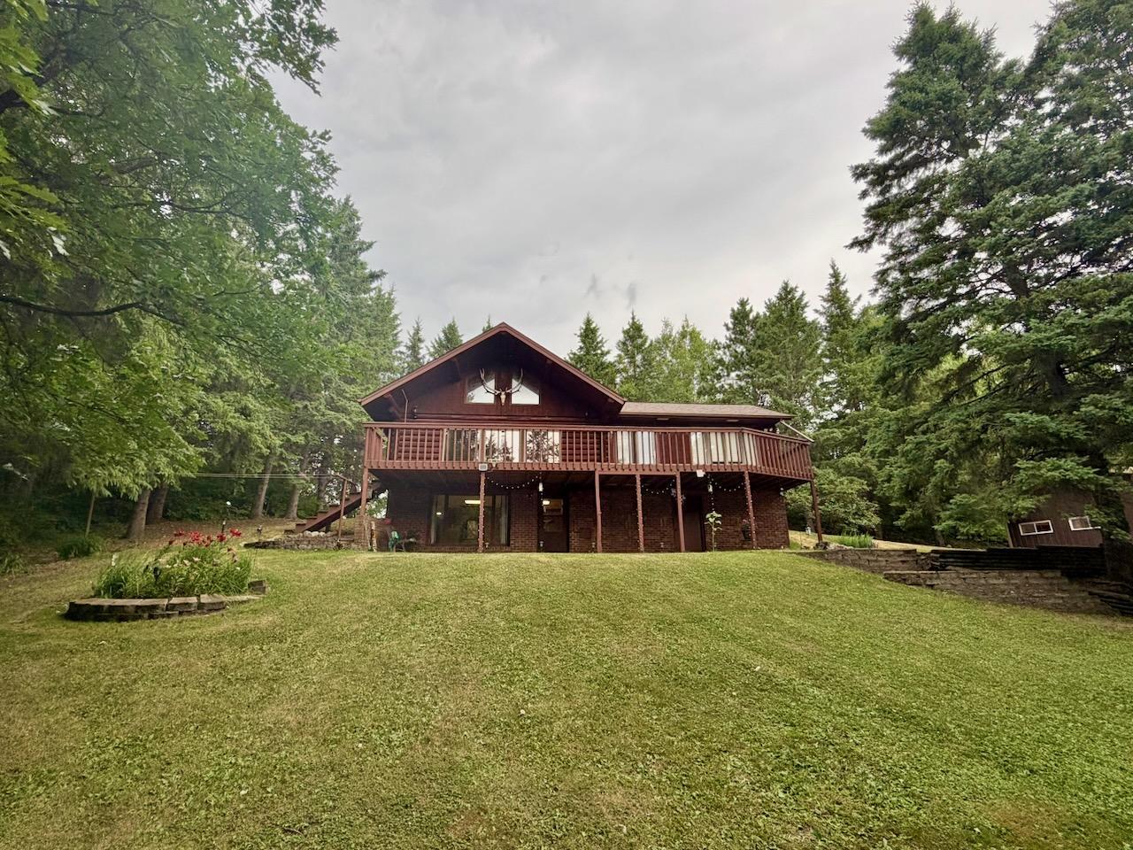 main property photo 30
