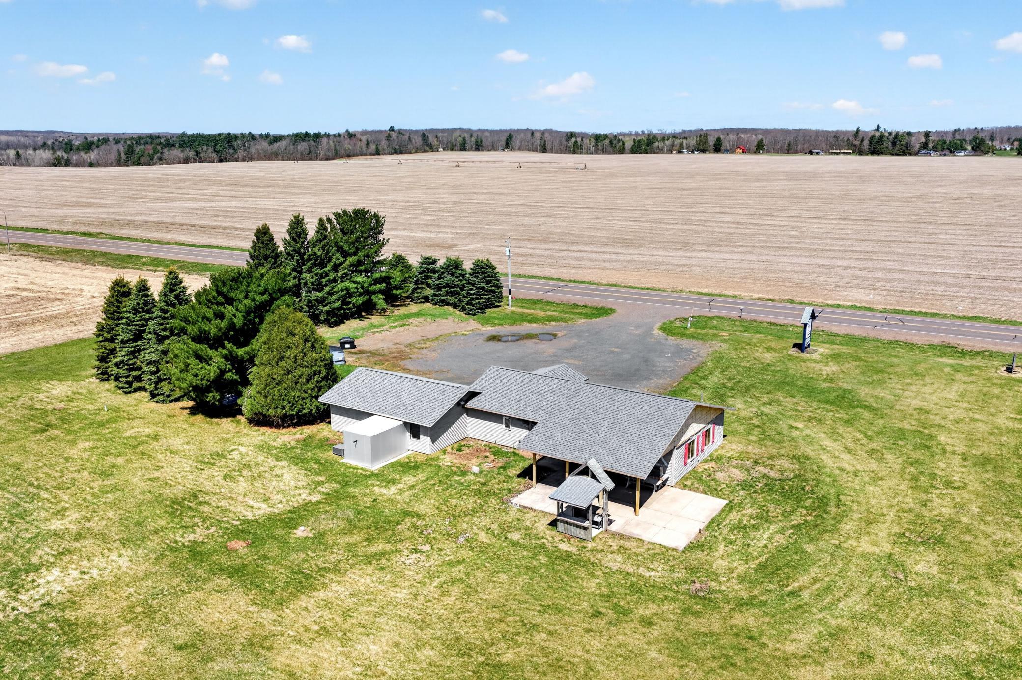 main property photo 4