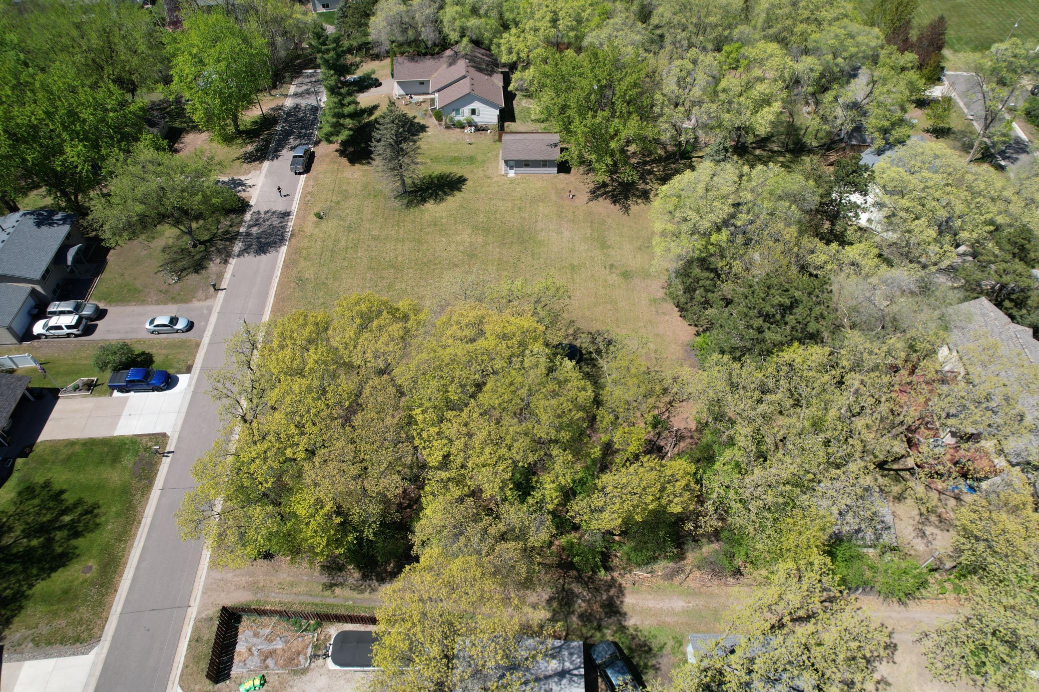 main property photo 14