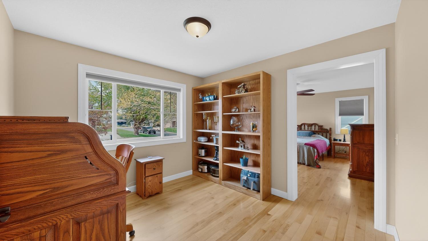 main property photo 18