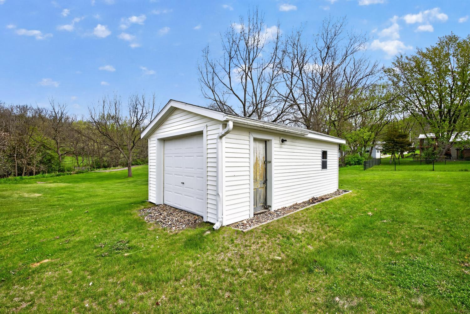 main property photo 58