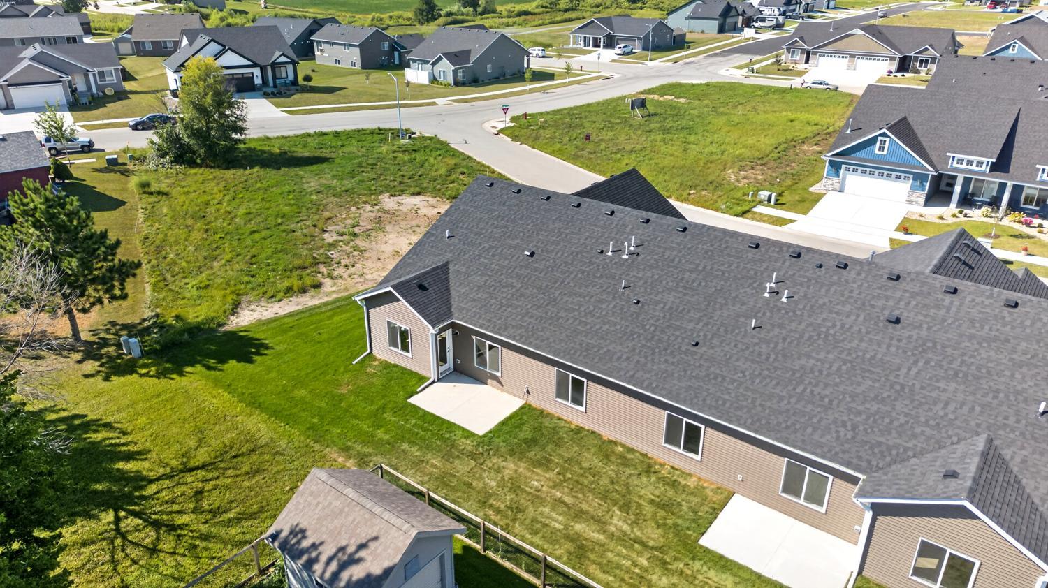 main property photo 51