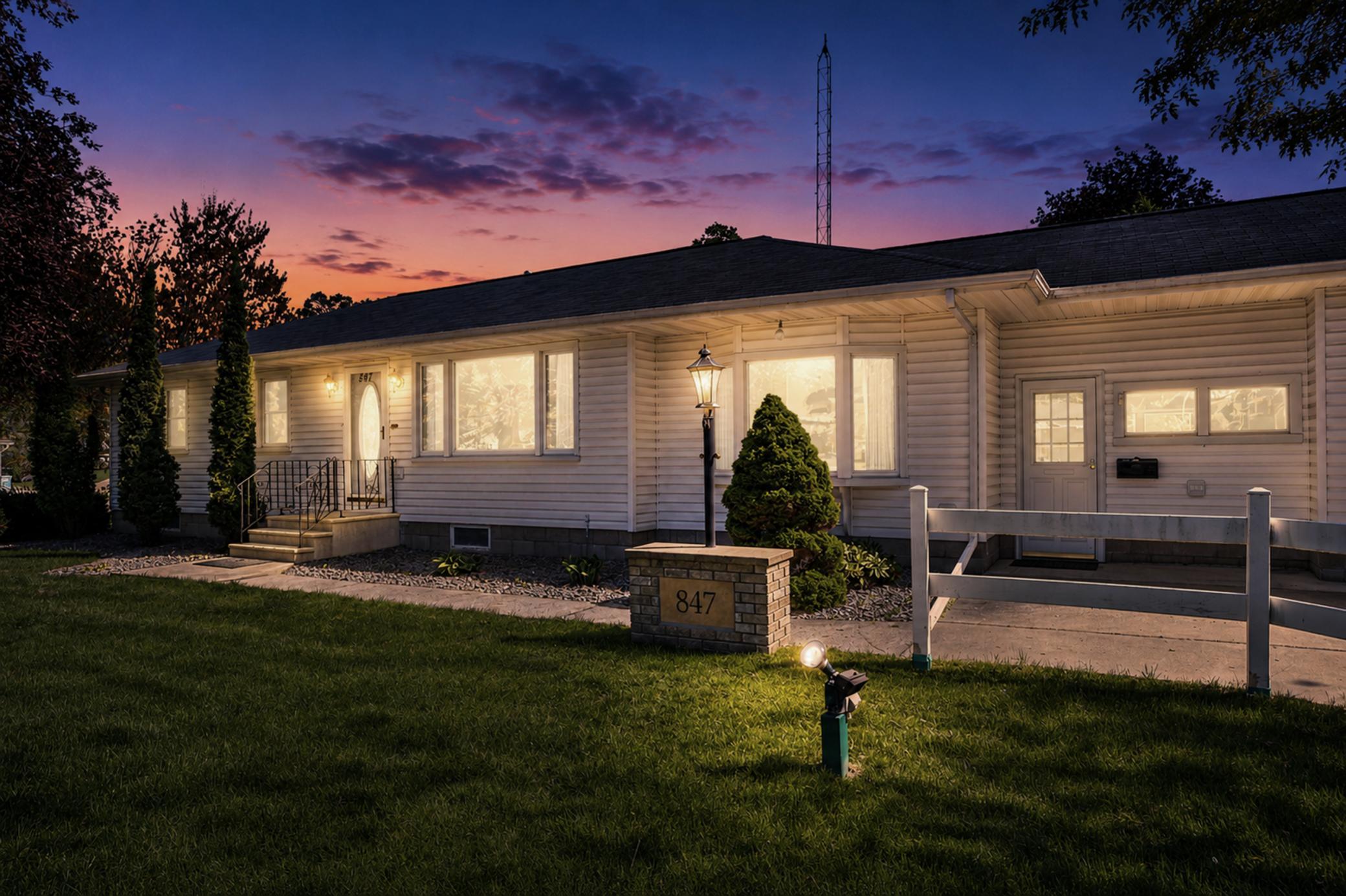 main property photo 41