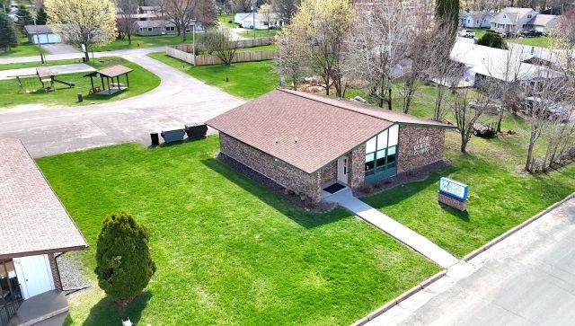 main property photo 14