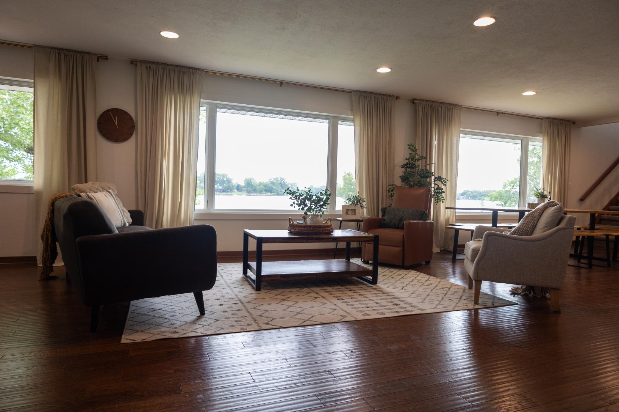 main property photo 68