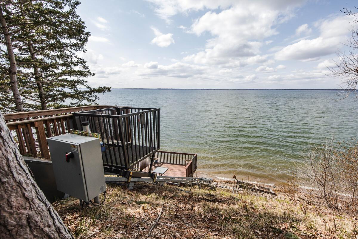 main property photo 67