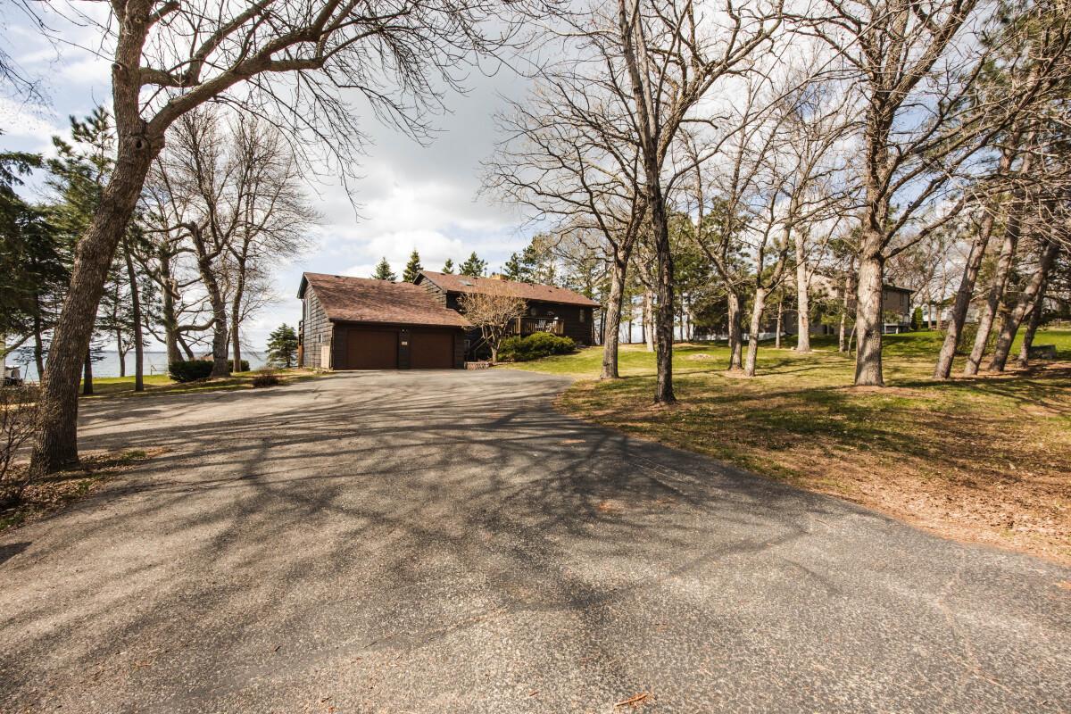 main property photo 75