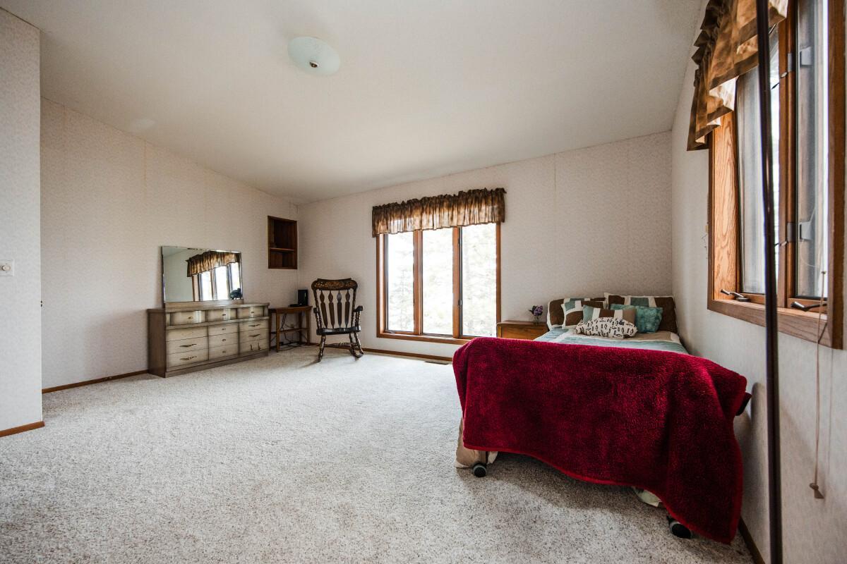 main property photo 92
