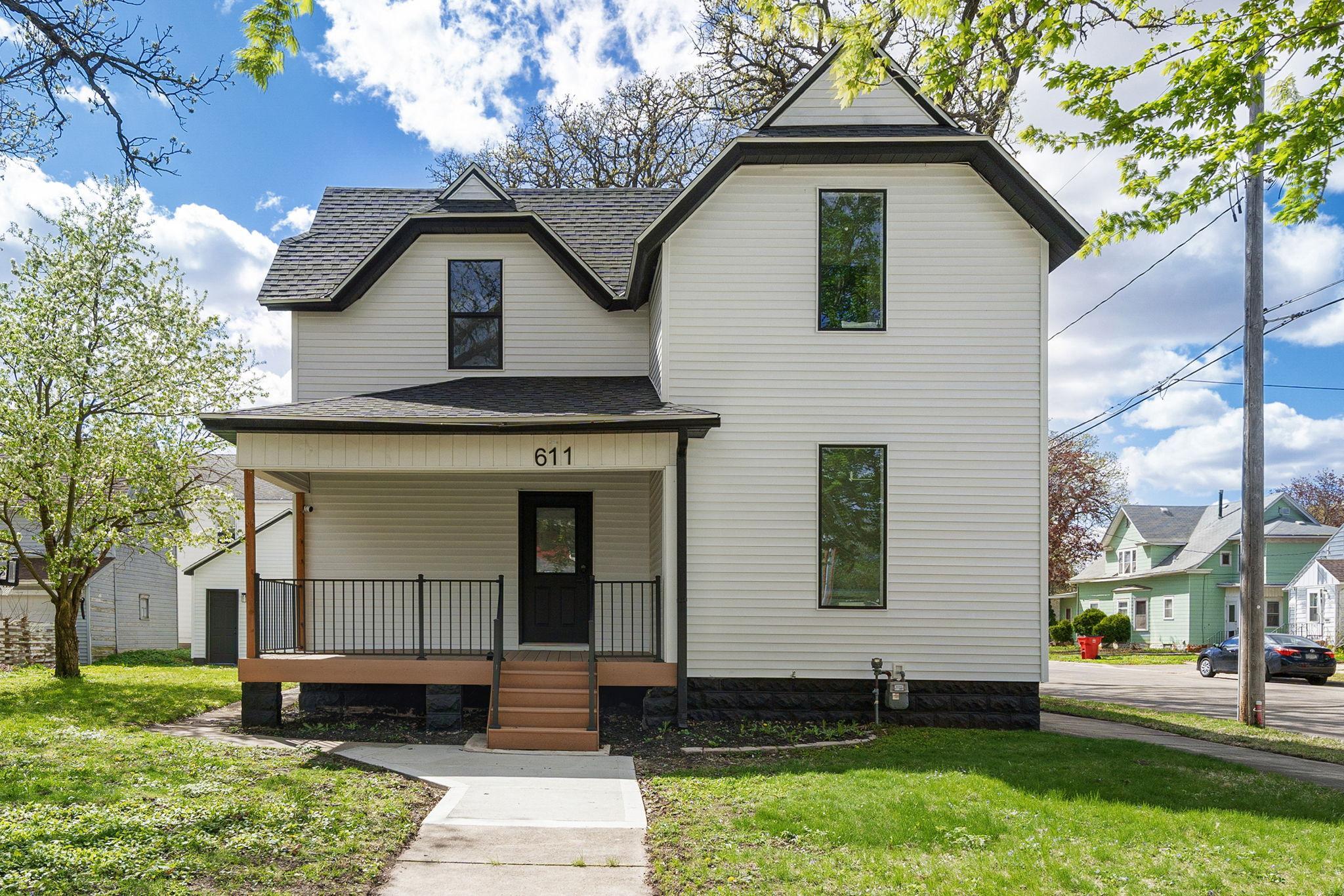 main property photo 9