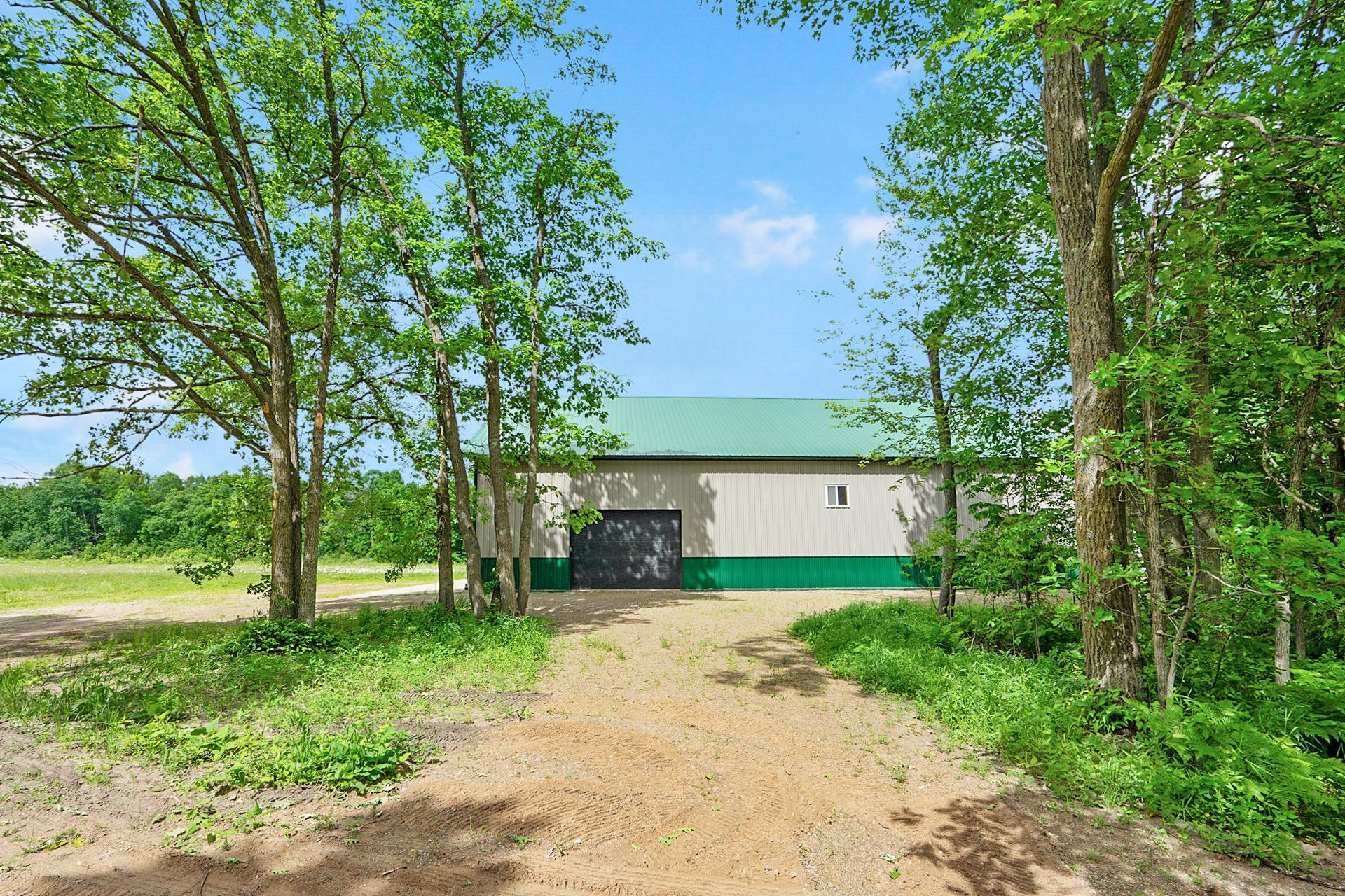 main property photo 4